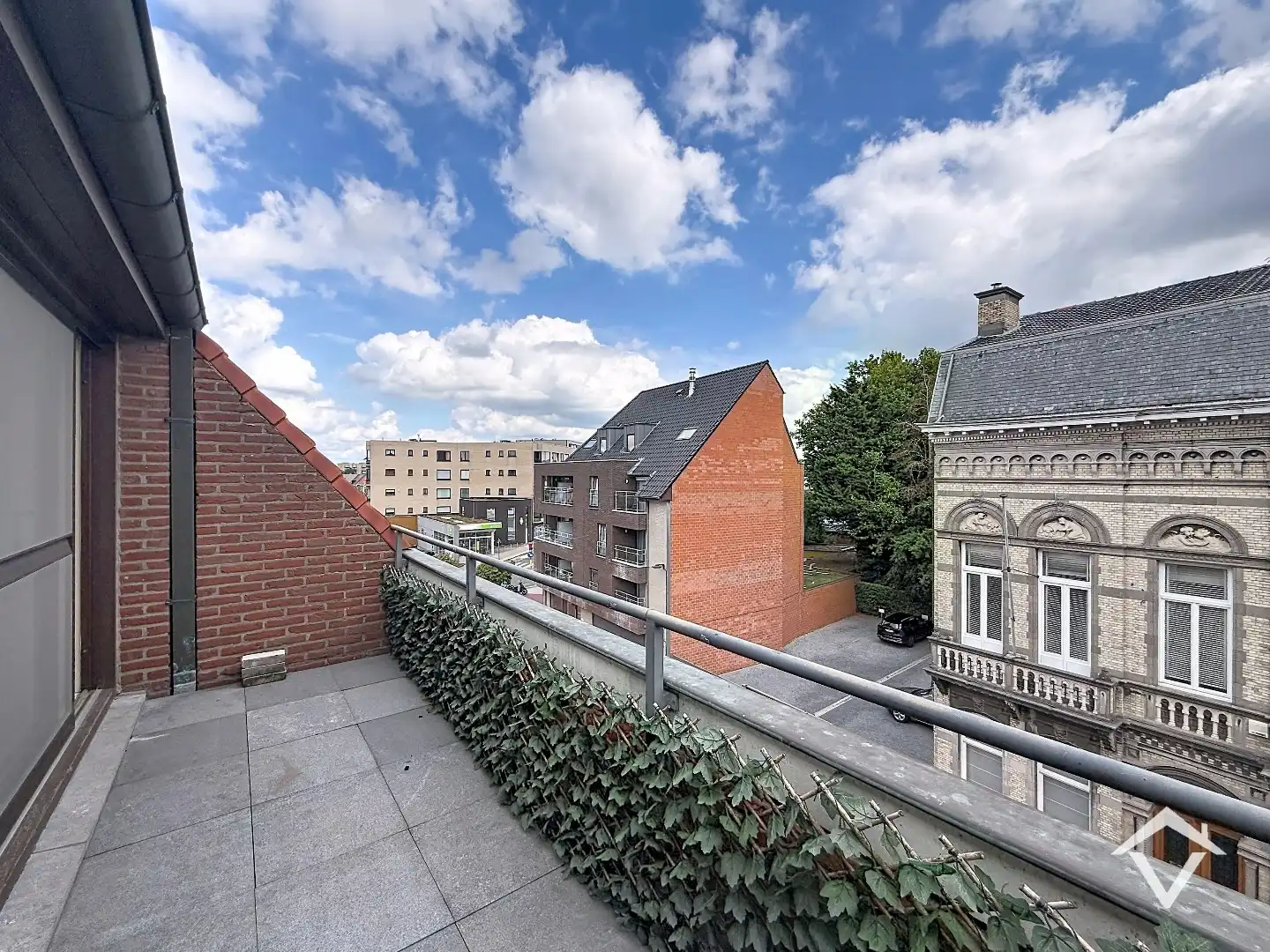 Ruim, gezellig dakappartement met 3 slaapkamers in centrum Roeselare  foto 19