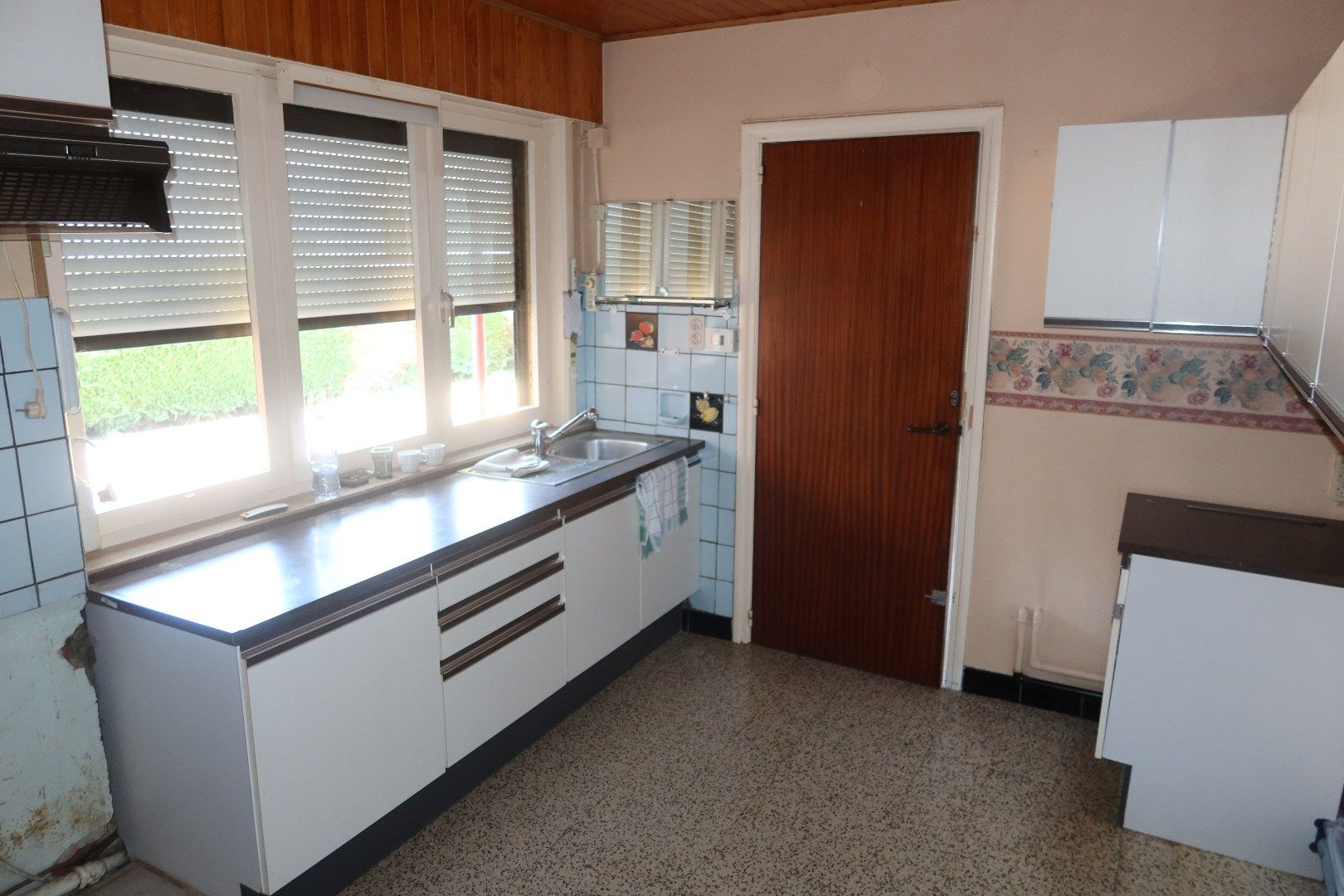 Op te frissen woning met 3 slk en tuin foto 10