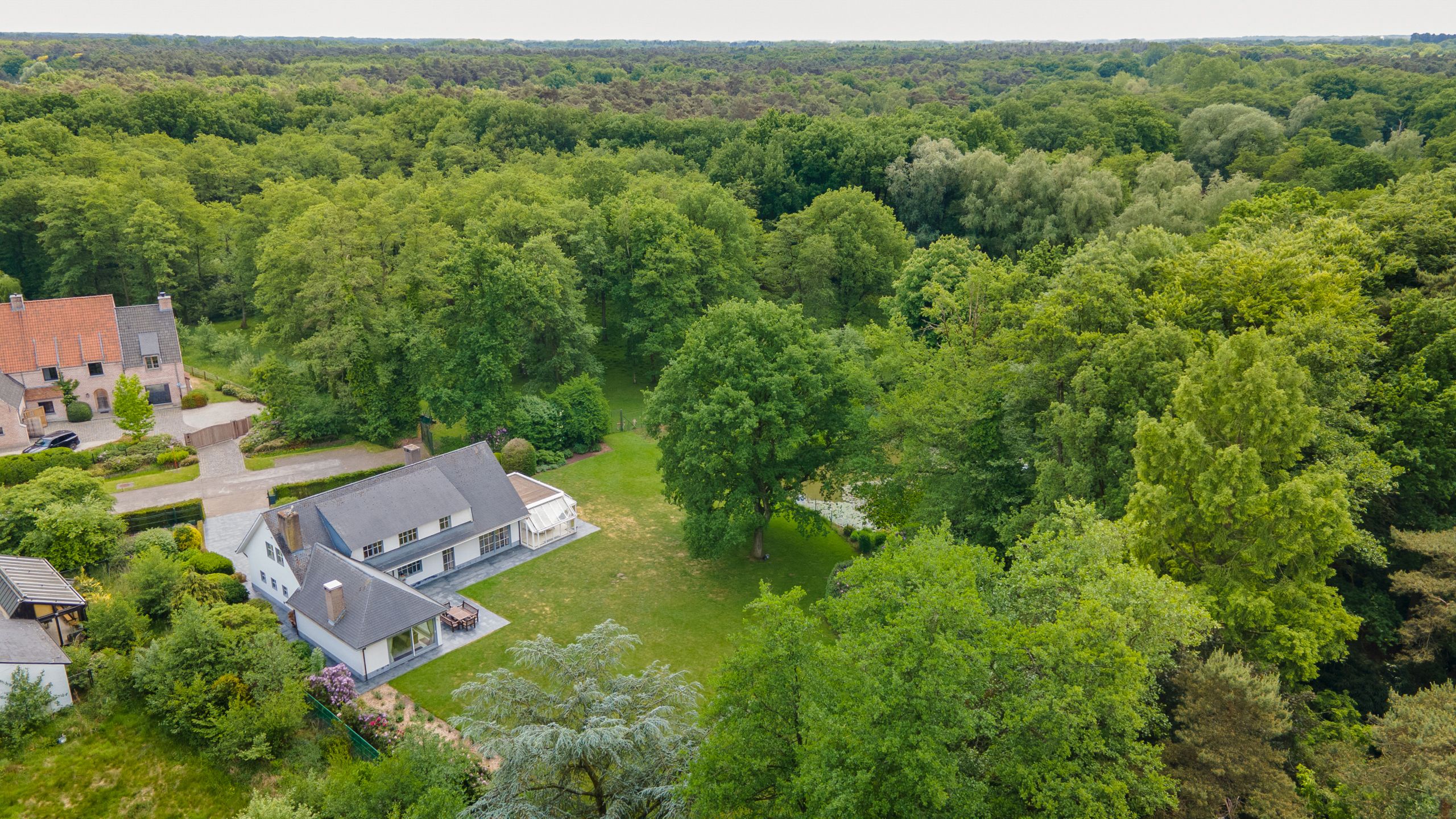 Charmante villa op uniek domein in Schilde foto 2