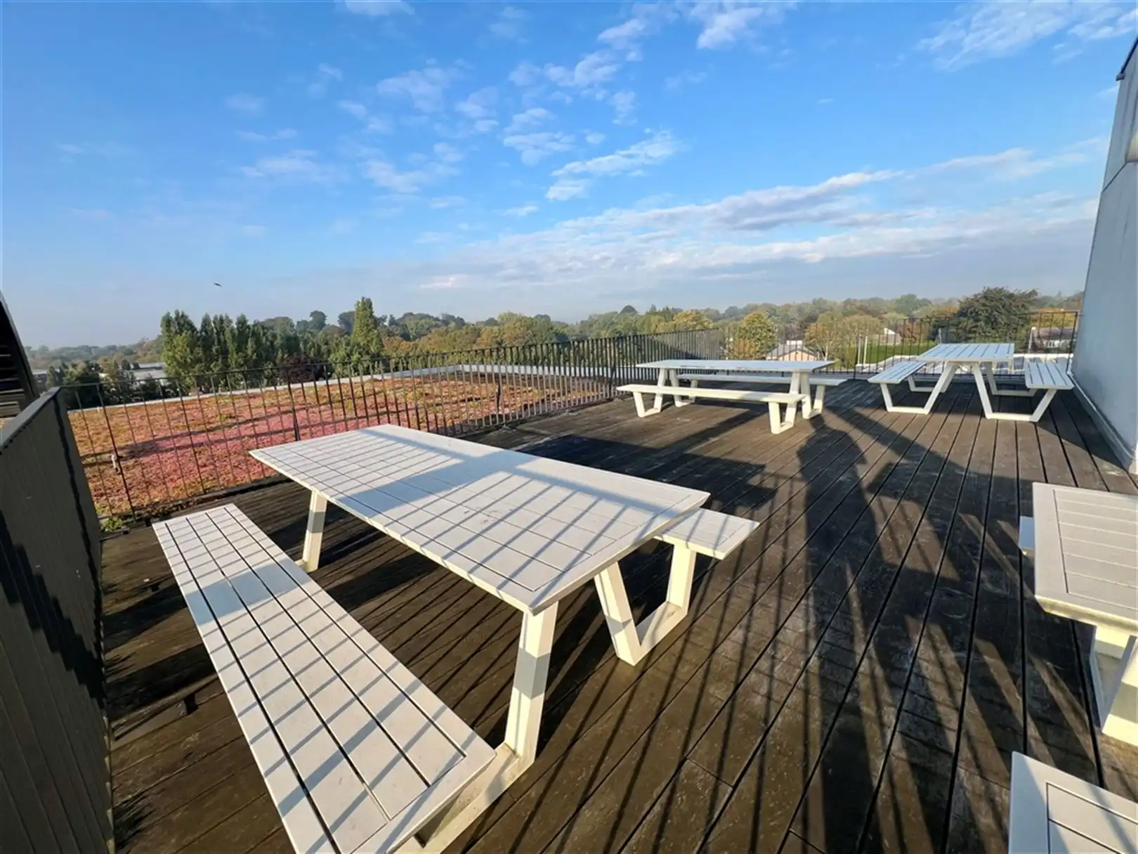 Moderne kantoren gelegen op toplocatie foto 13