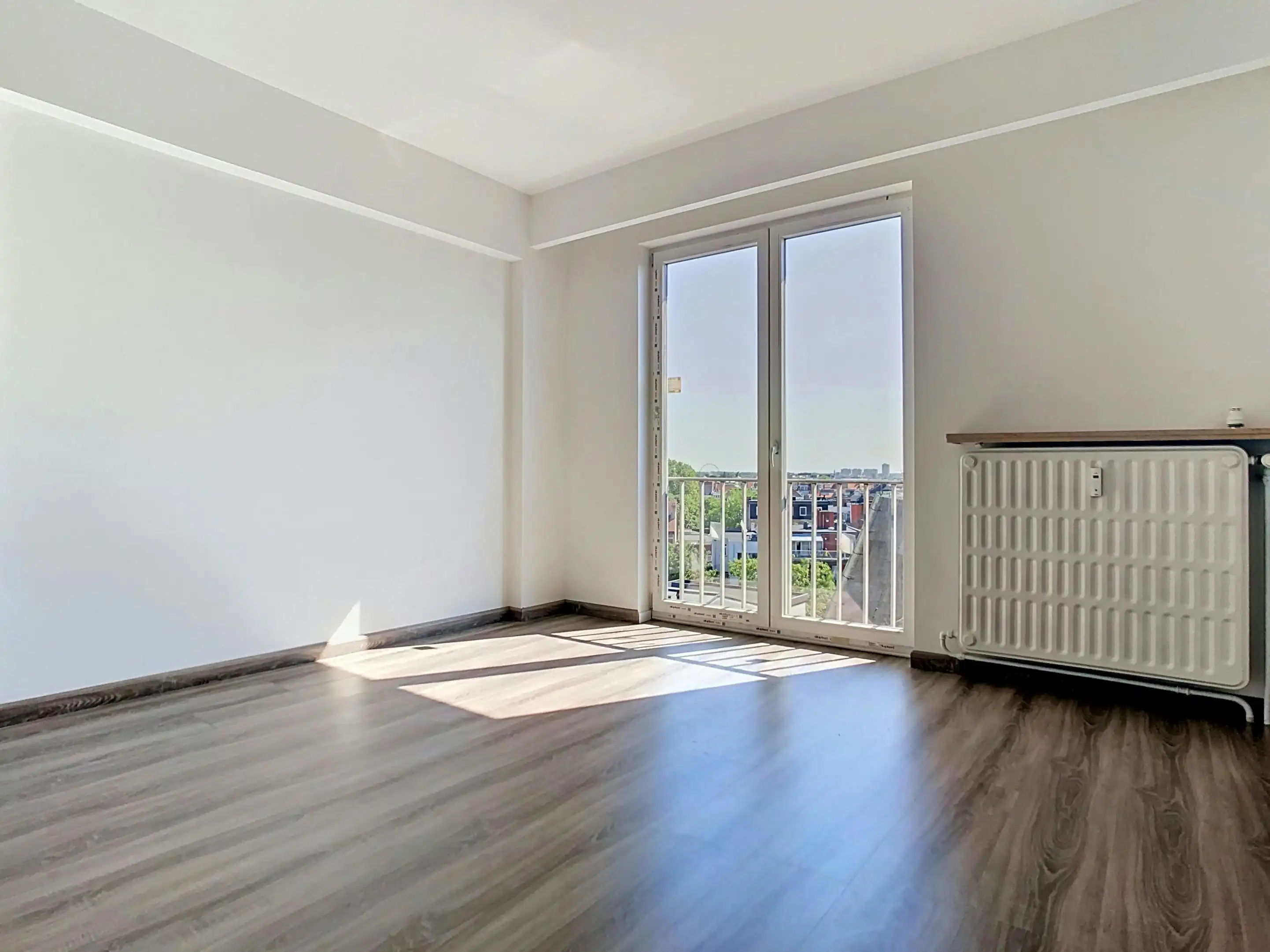 Gerenoveerd één slaapkamer appartement te koop in Antwerpen foto 18