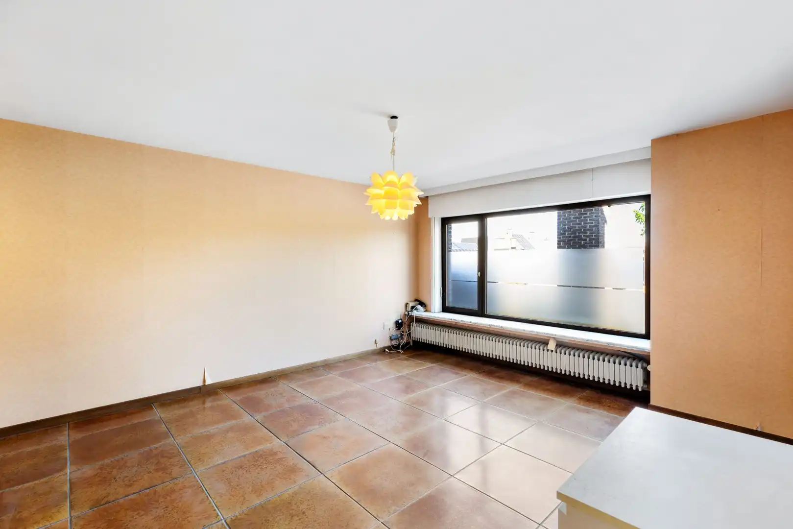 Ruime gezinswoning met 6 slaapkamers foto 16