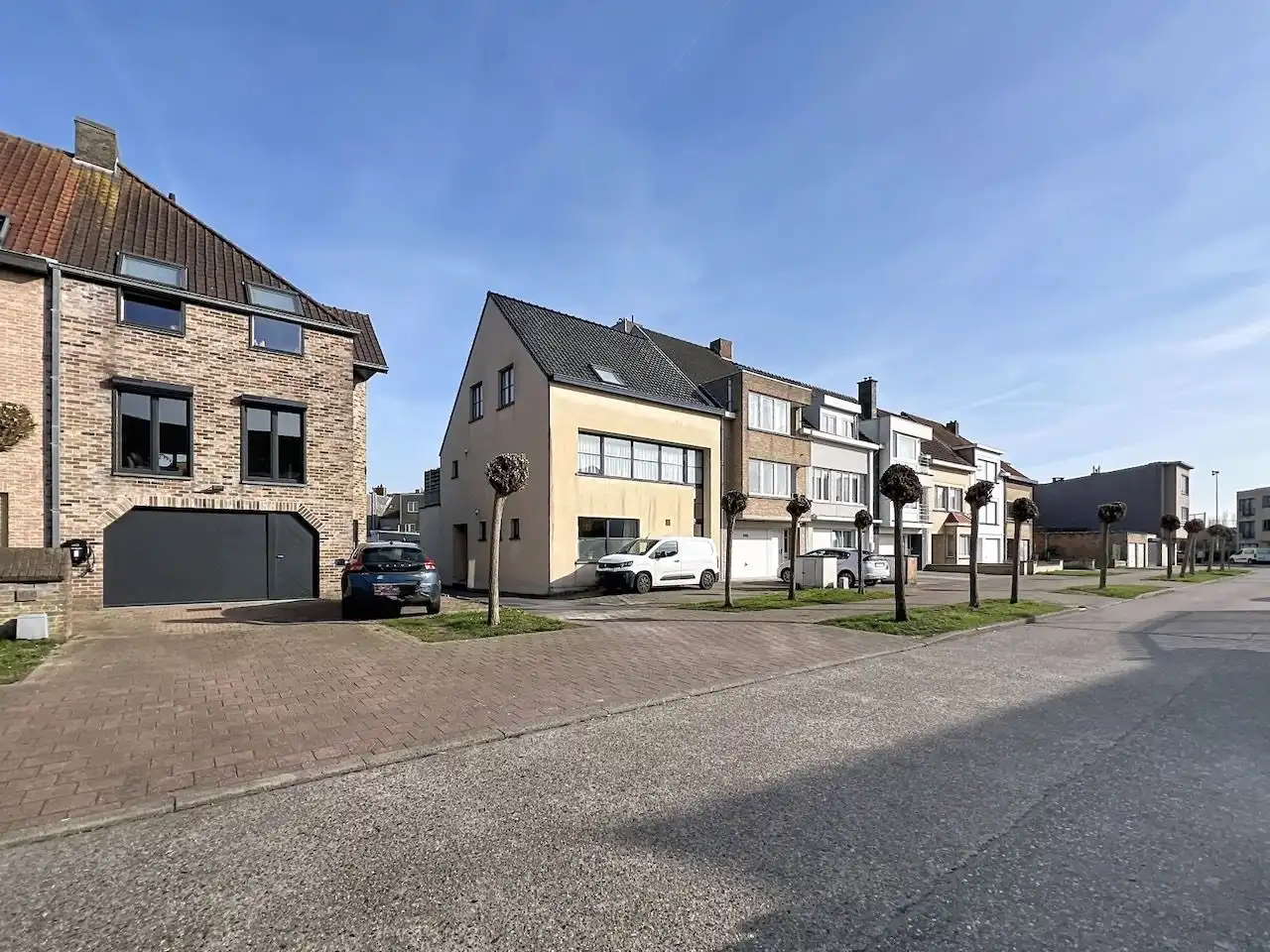 Garage te huur Peter Benoitlaan 41/68 - 8301 HEIST-AAN-ZEE