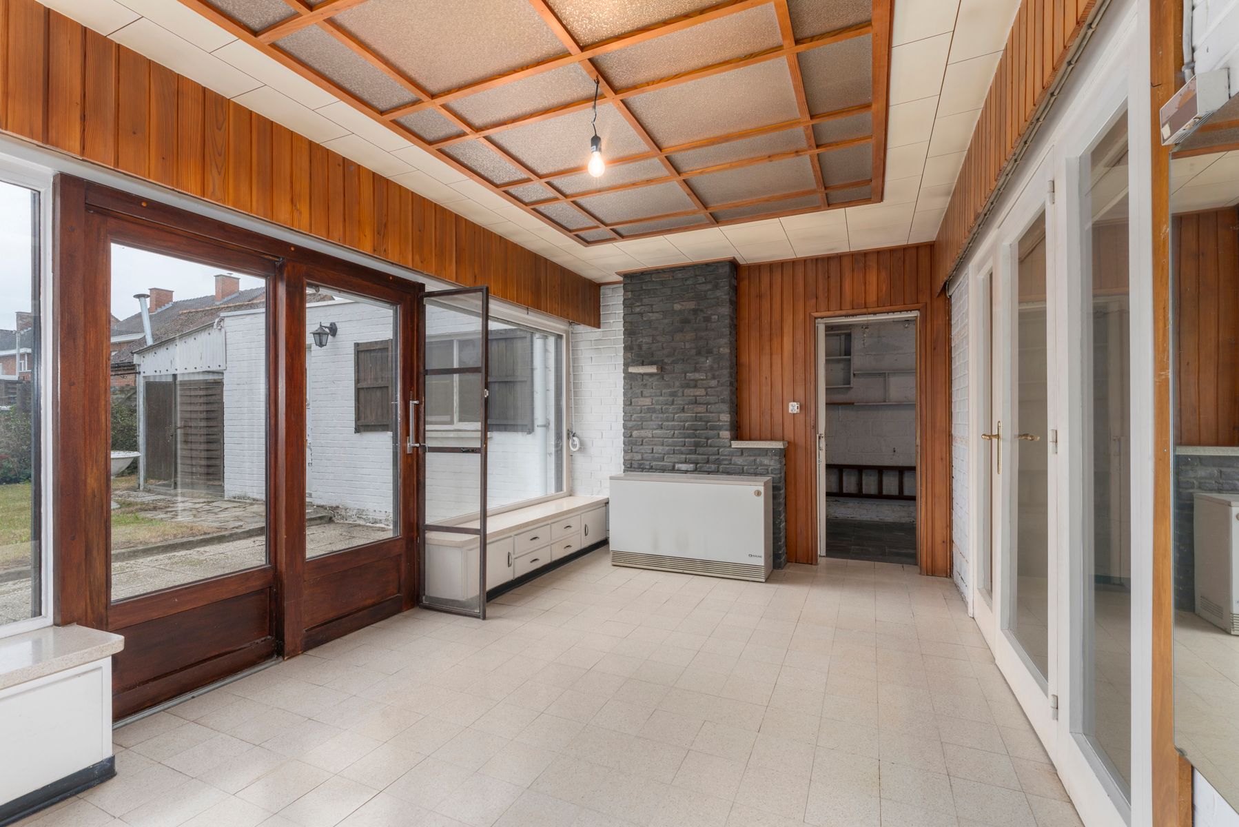 Karaktervolle woning met veel potentieel! foto 6