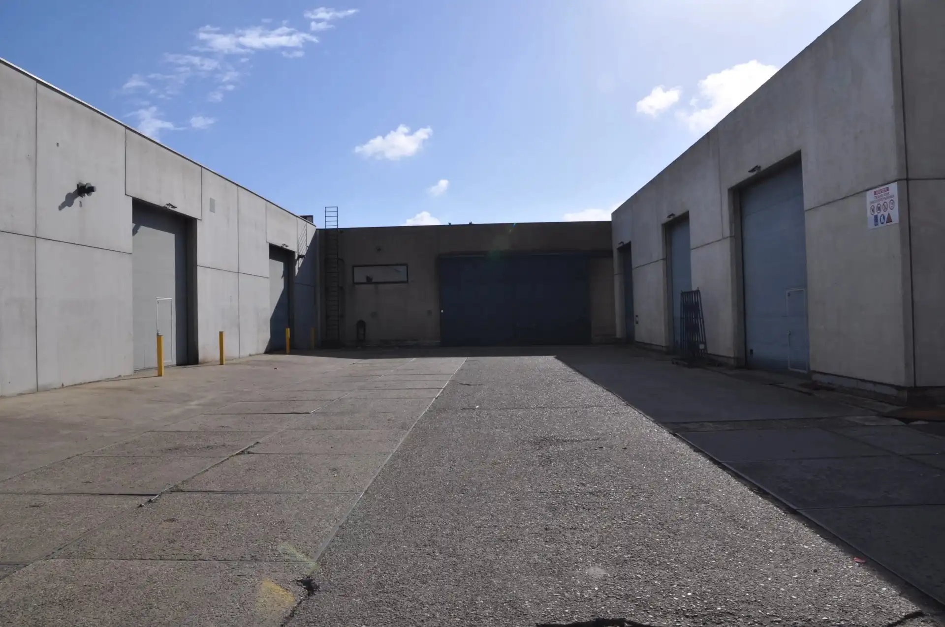 Commerciële ruimte te huur 2063 Industrieweg - 3520 Zonhoven