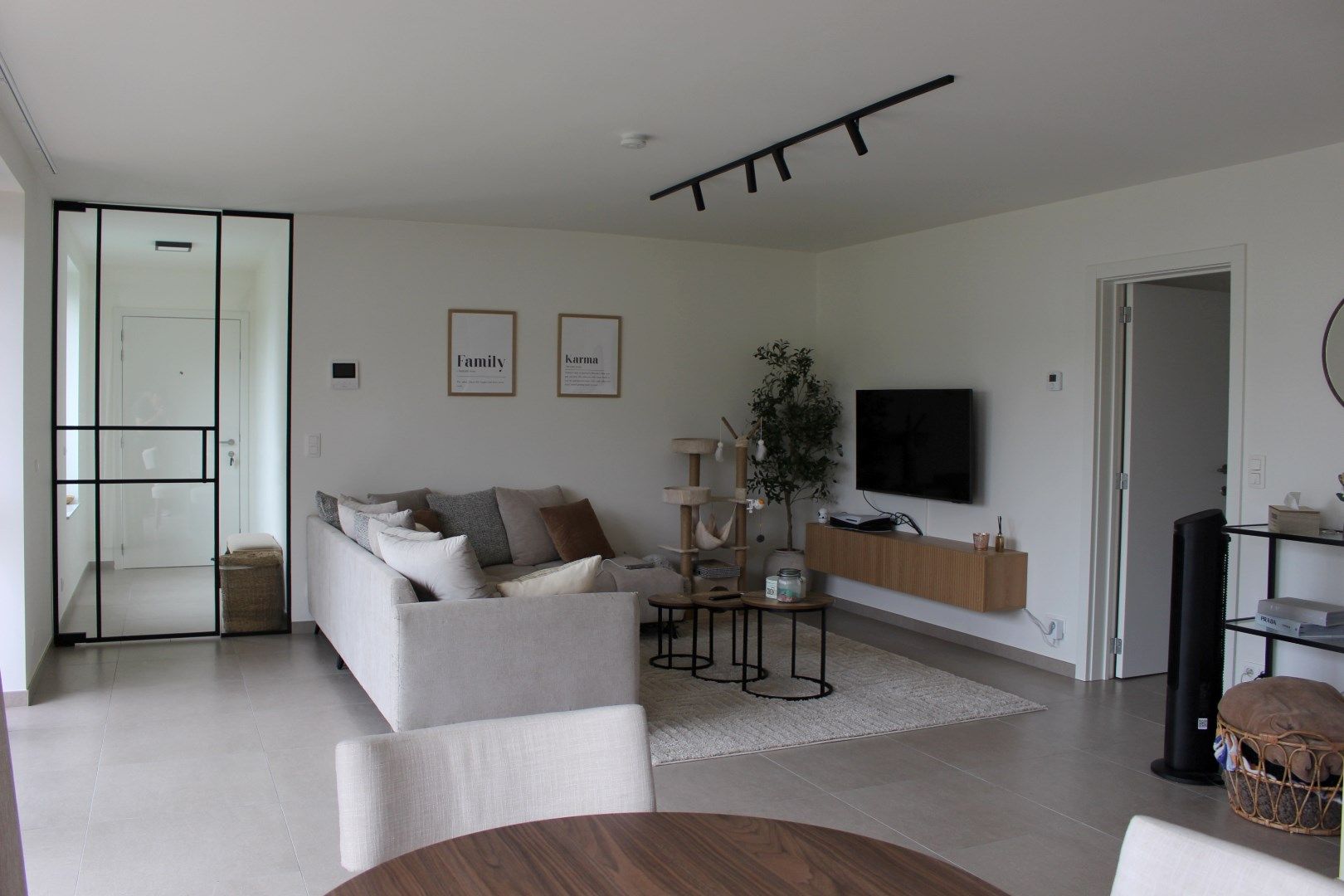 Appartement met 3 slaapkamers en terras. foto 6