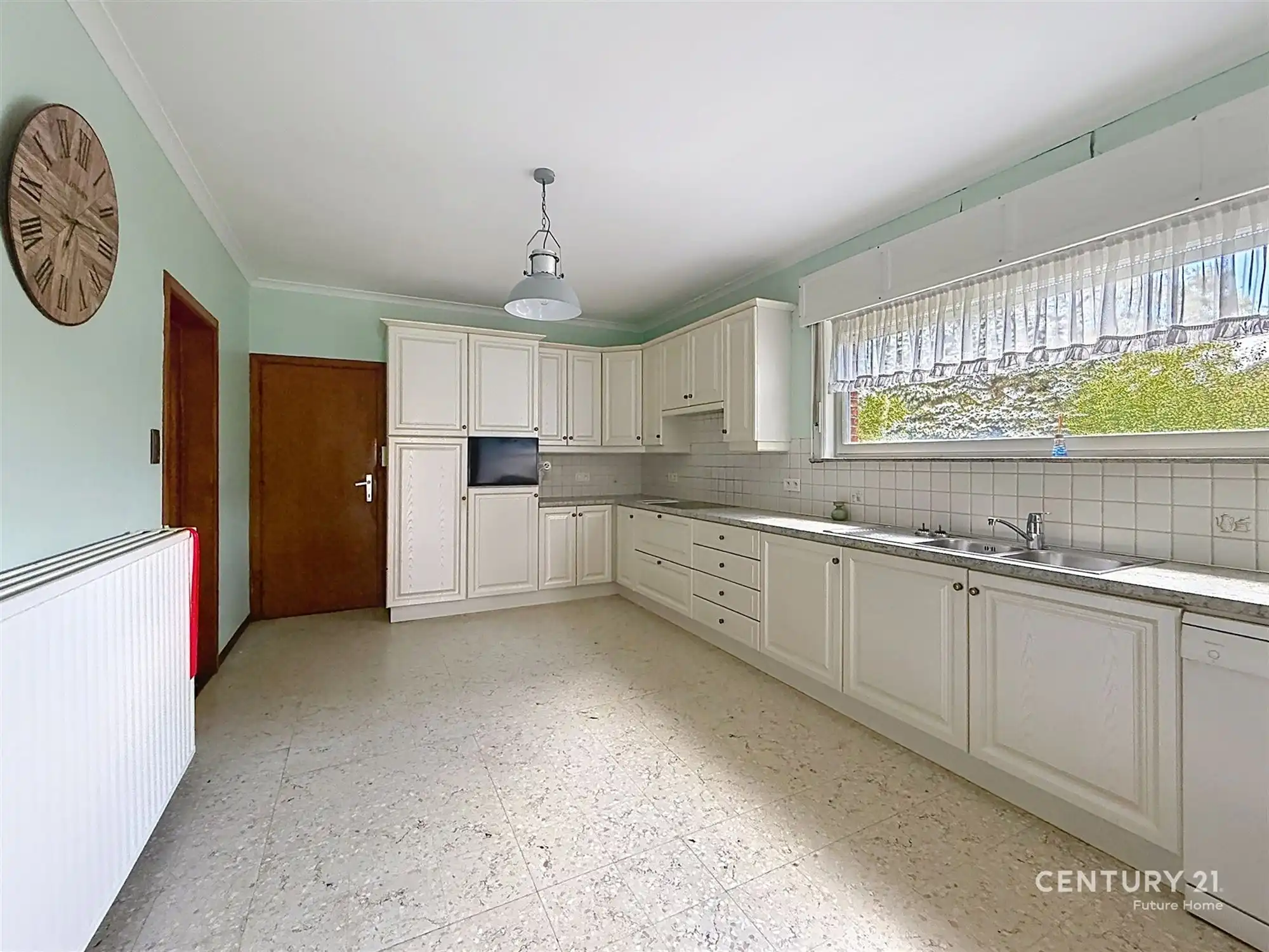 Te renoveren woning op een perceel van 14 are 75 in Baal foto 13