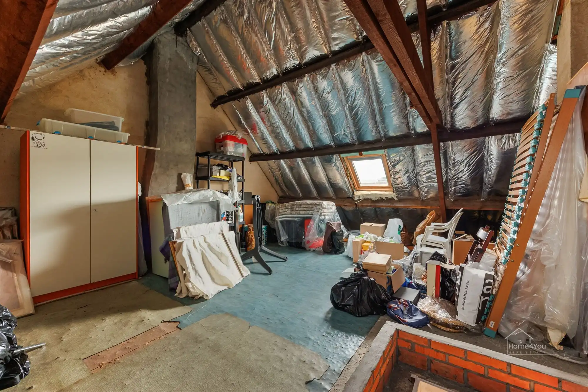 Te renoveren rijwoning met garage op toplocatie te Kontich foto 18