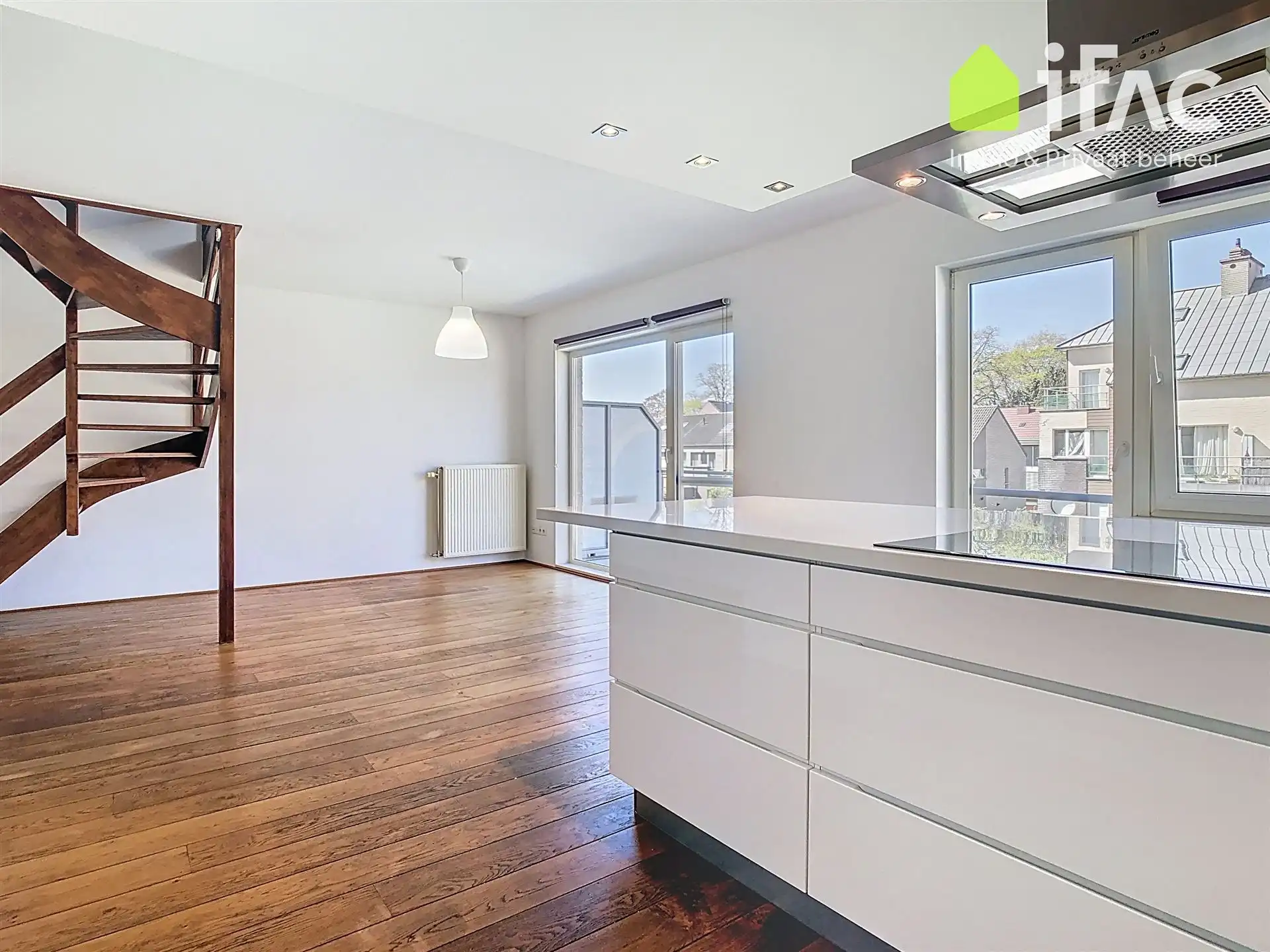 Triplex: 2 badk., 2 terrassen, parking foto 10