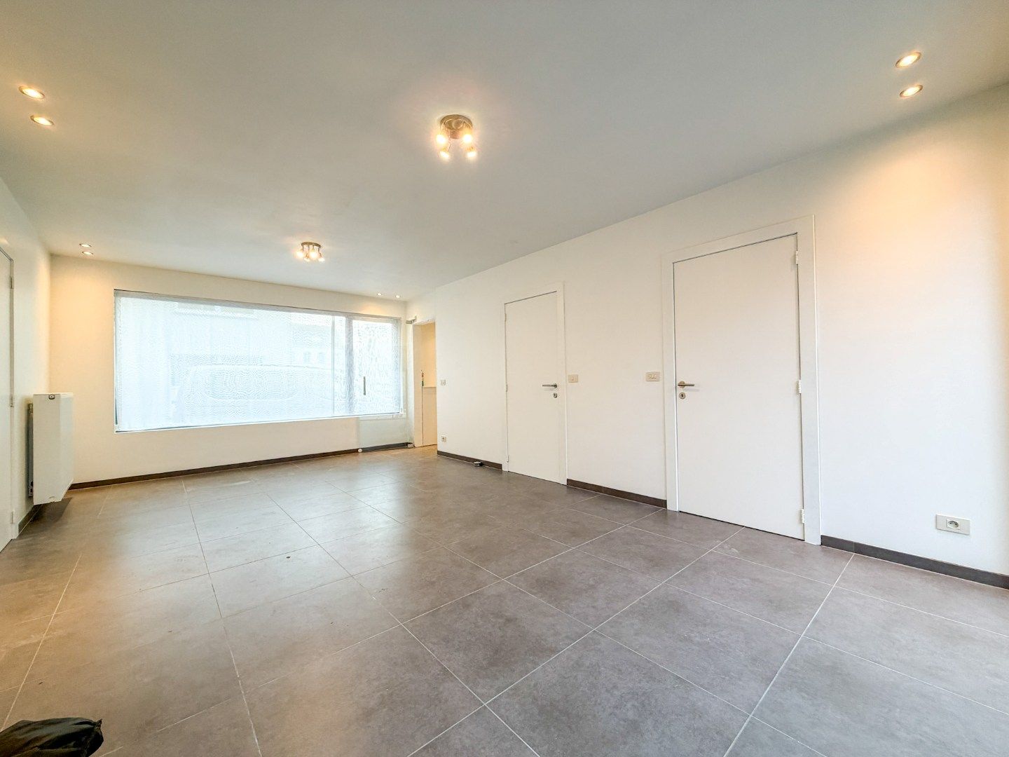 Ruime instapklare woning met tuin, 3 slpk, grote garage/berging (100 m²) te Handzame foto 8