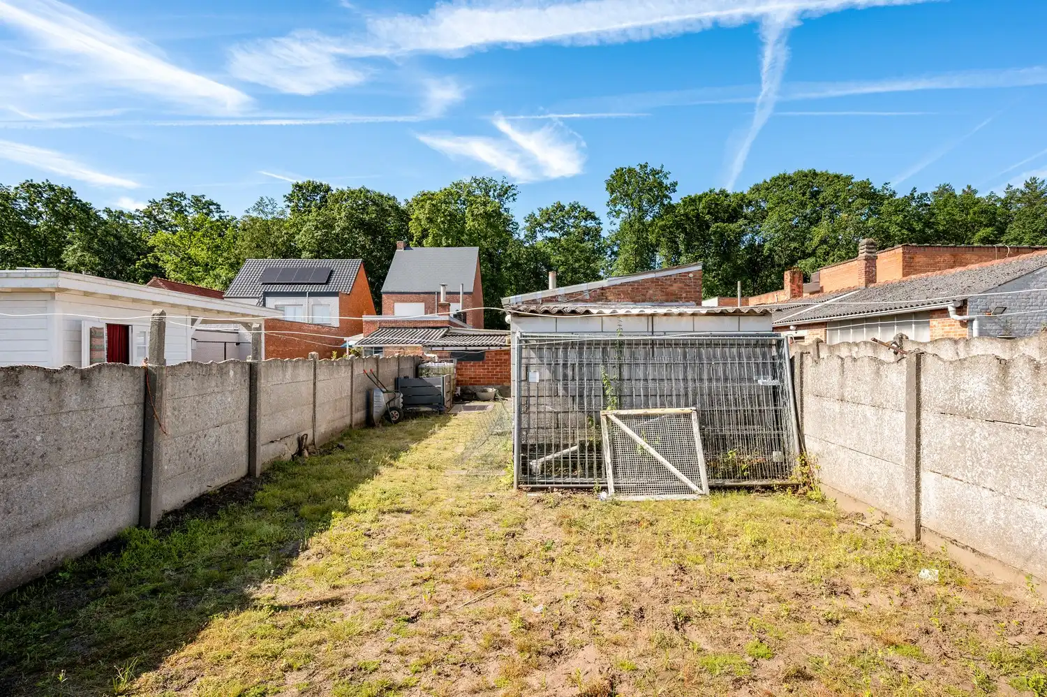 Te renoveren laagbouwwoning met garage, atelier en tuin op een perceel van 451 m². foto 21