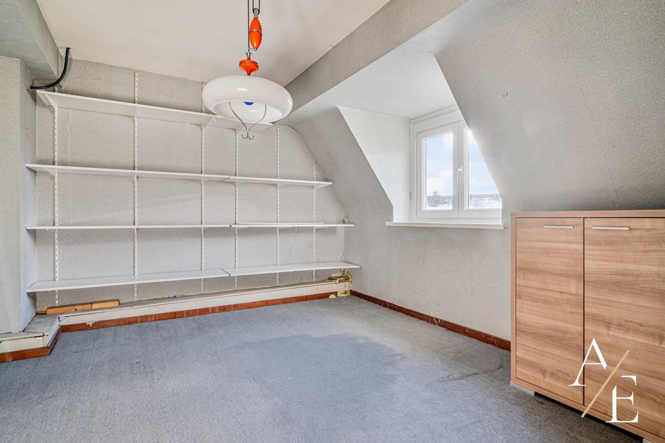 ZELE - Charmante gerenoveerde woning met zwembad foto 11