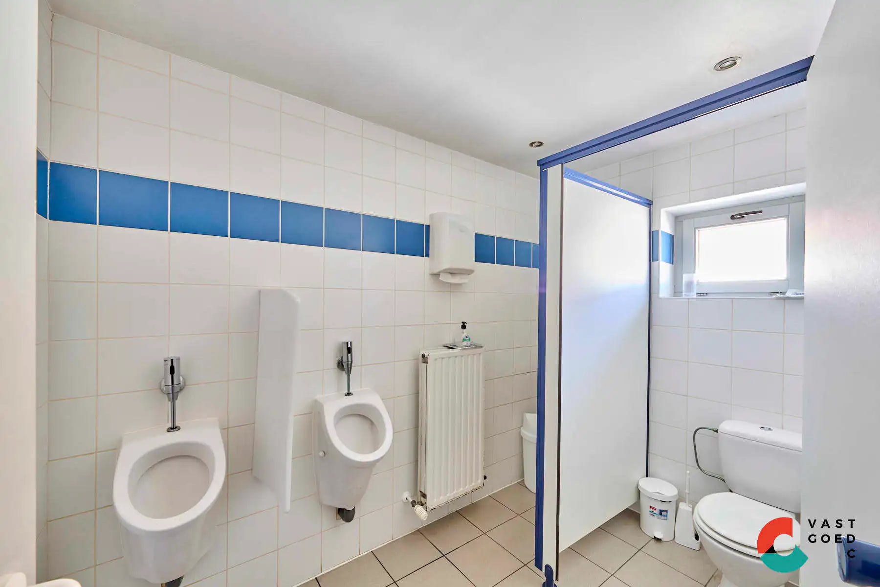 Karaktervolle woning met polyvalente handelsruimte en een authentieke uitstraling. foto 10