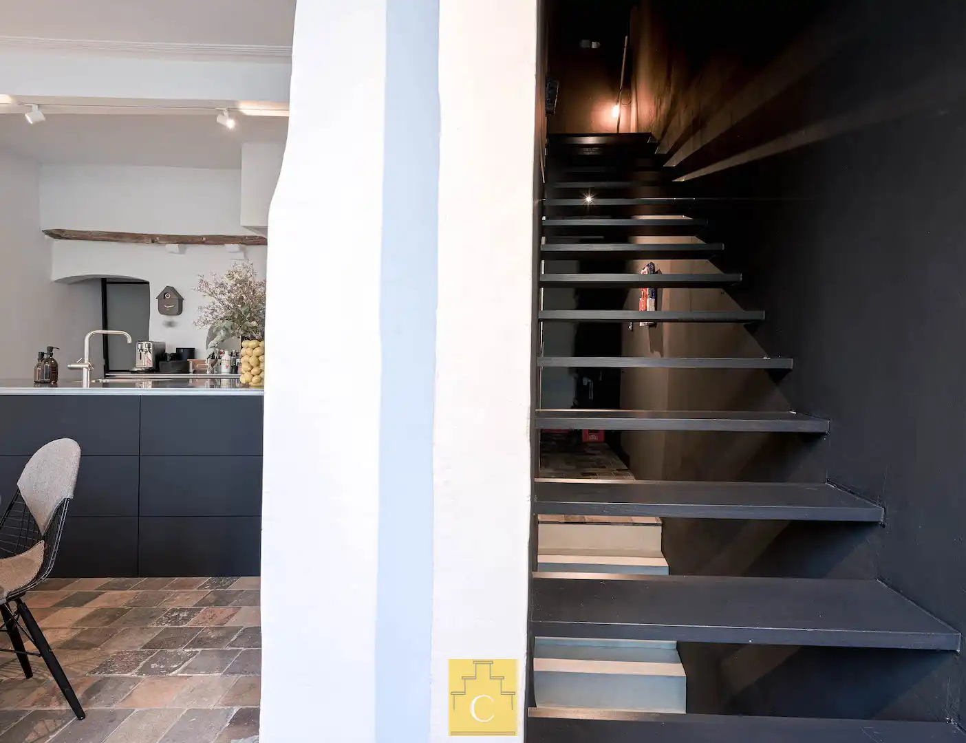 exclusief trapgevelhuis met lift en terras en tuin aan de rei nabij Sint-Jakobskerk en palend aan het Sebrechtspark foto 13