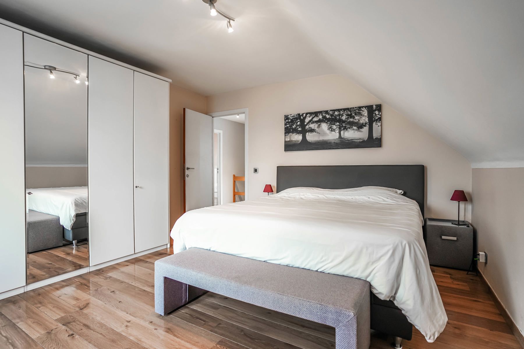 Instapklare open bebouwing met 4 slaapkamers op een prachtig perceel van 2076m² te Londerzeel foto 16