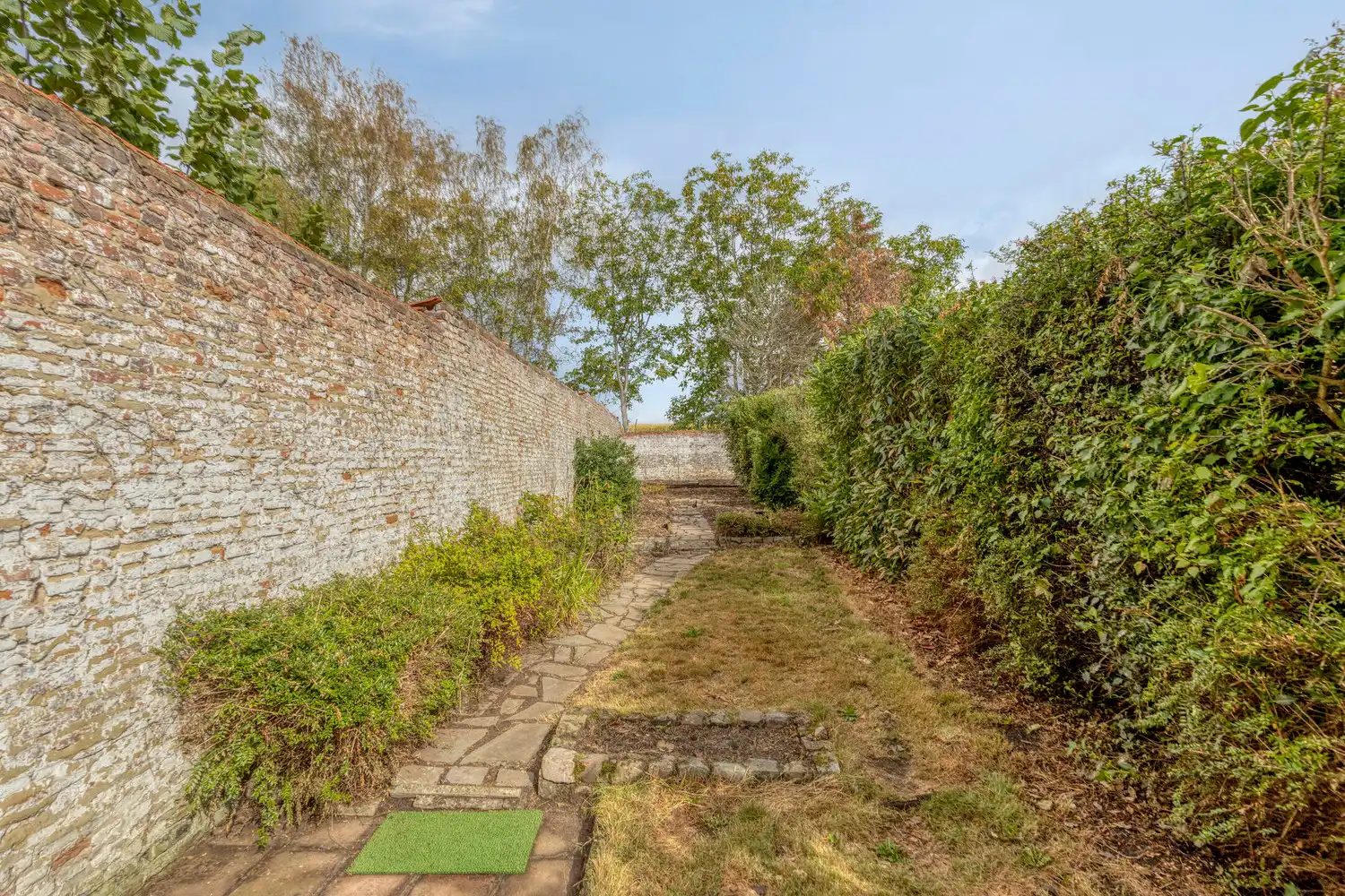 CHARMANTE EN INSTAPKLARE WONING TE DIEST! foto 15