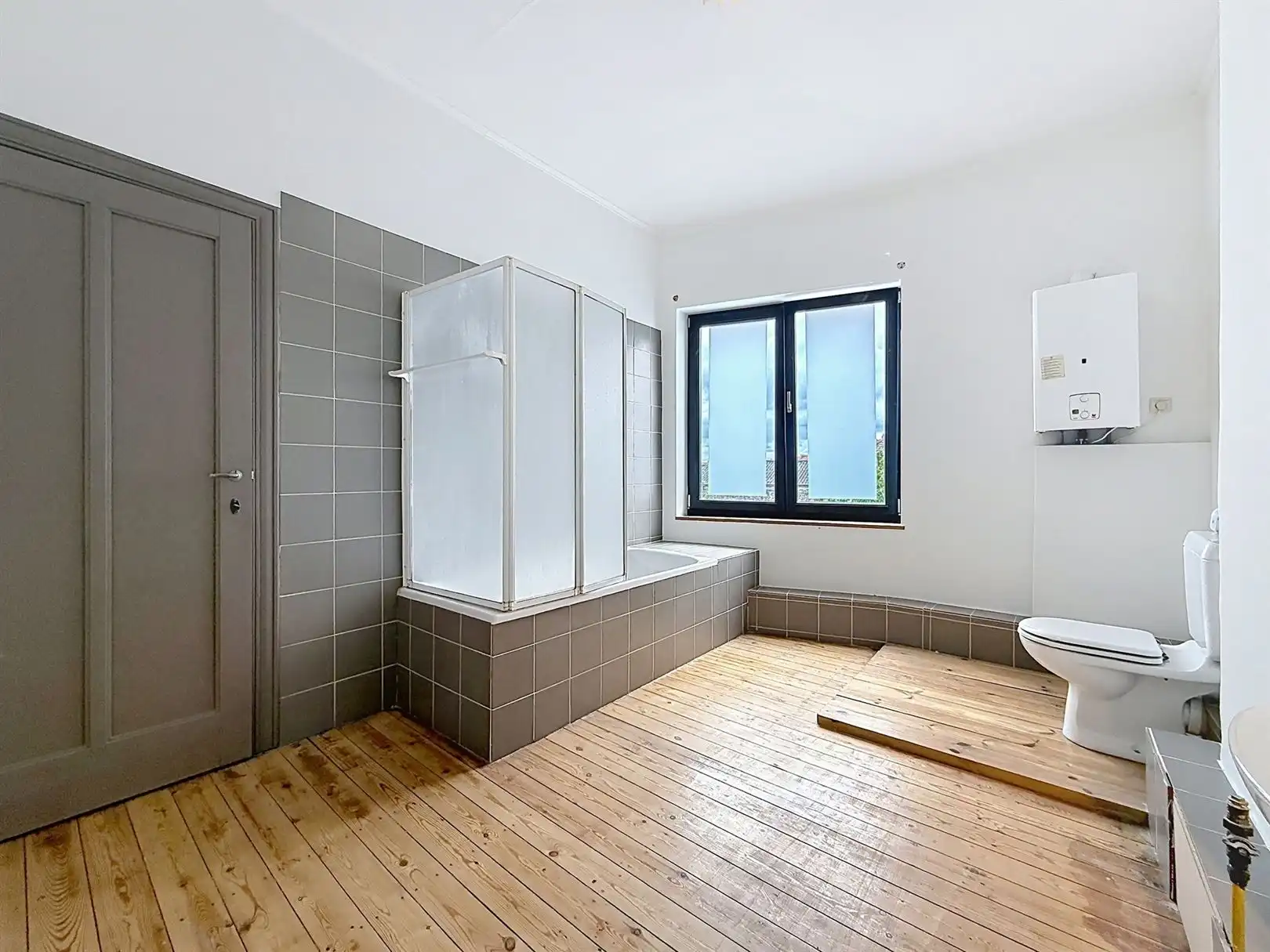 Leuke starterswoning/investeringspand, 2 slpks + zolder foto 14