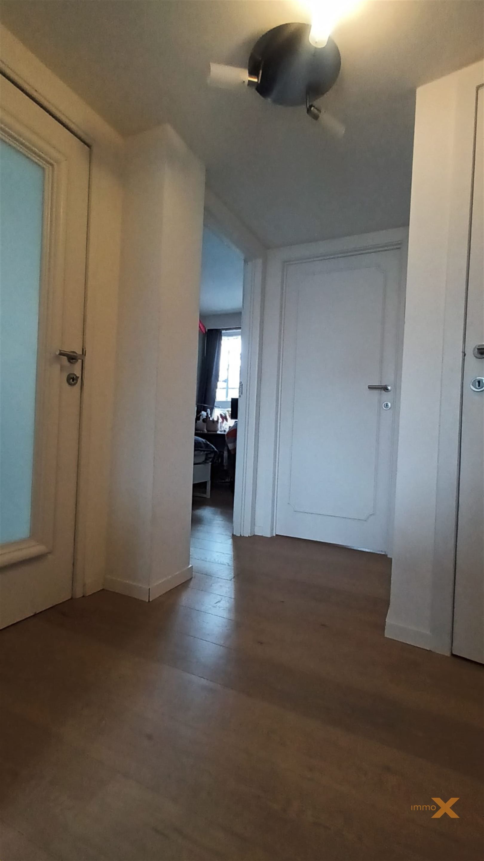 PRACHTIG GROOT APP MET AUTOSTAANPLAATS foto 18