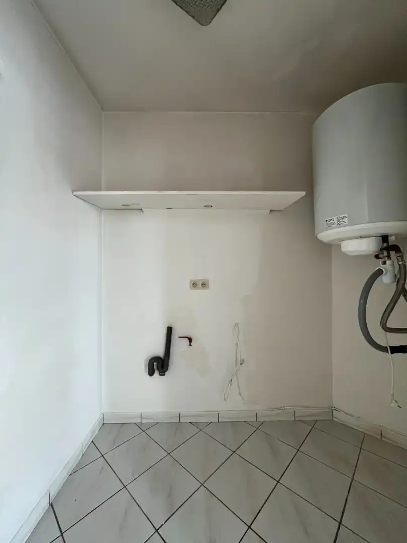 Roeselare - Zeer lichtrijk appartement met 2 slaapkamers, 2 terrassen en dubbele garage foto 10