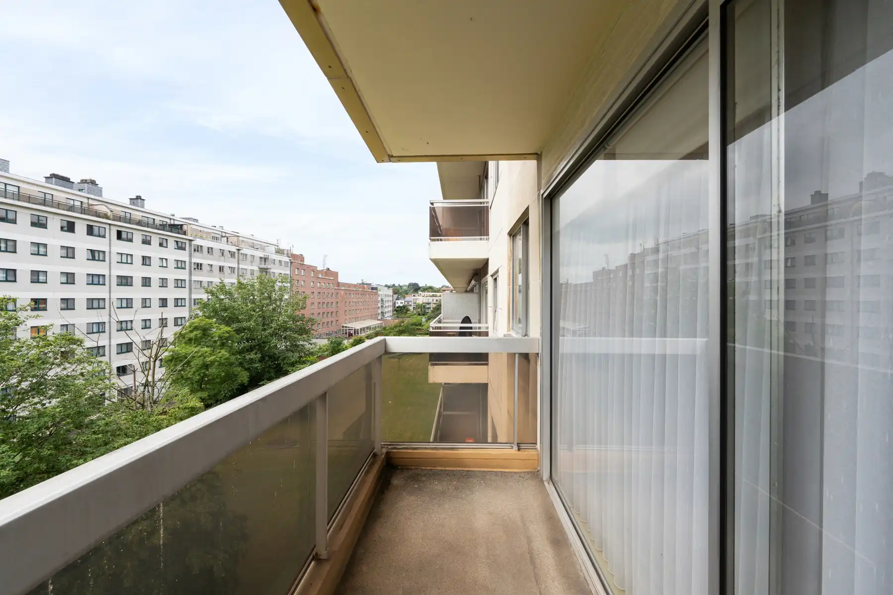 Appartement met garage en staanplaats in Koekelberg foto 15