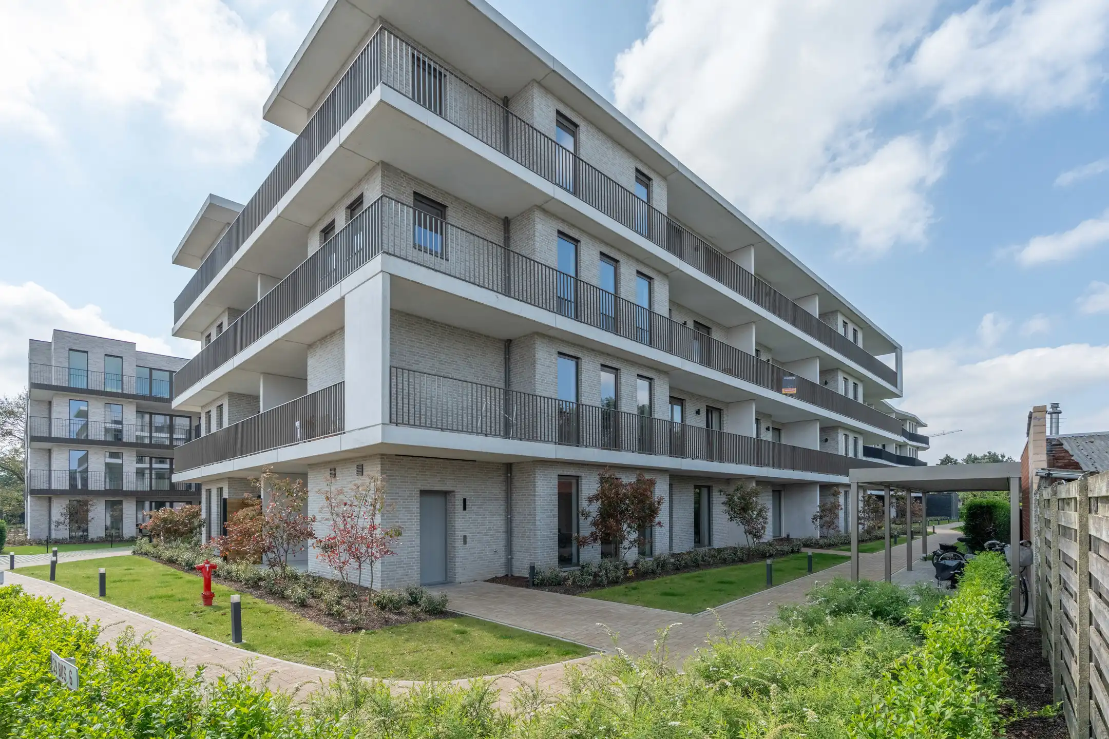 Mooi en licht energiezuinig appartement in het centrum foto 17