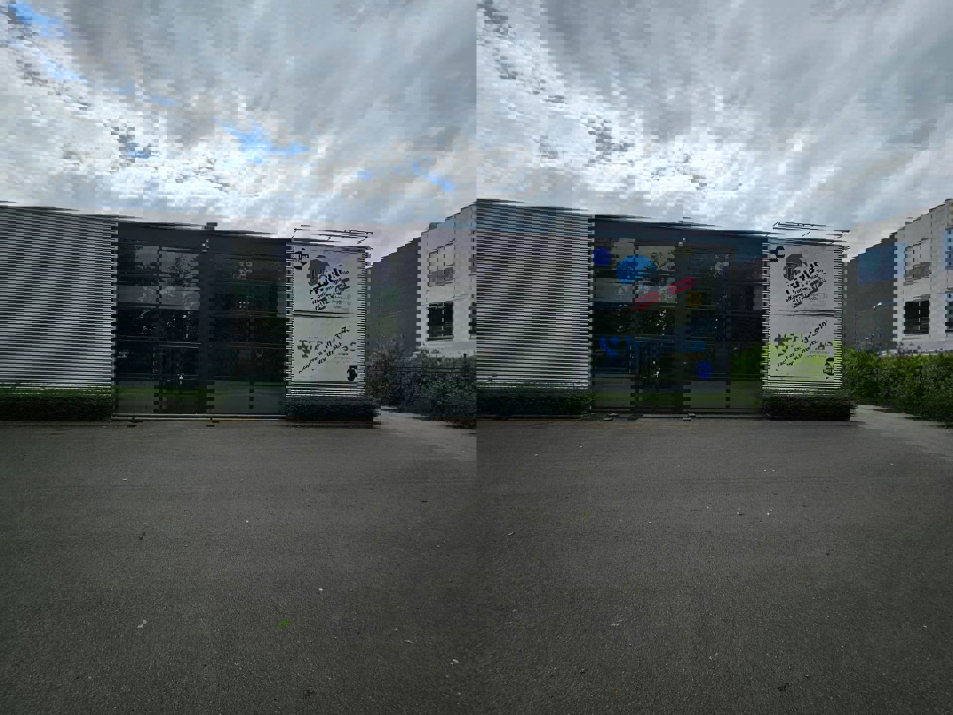 ZICHTLOCATIE E313 - te huur Tessenderlo - industrie  foto 2