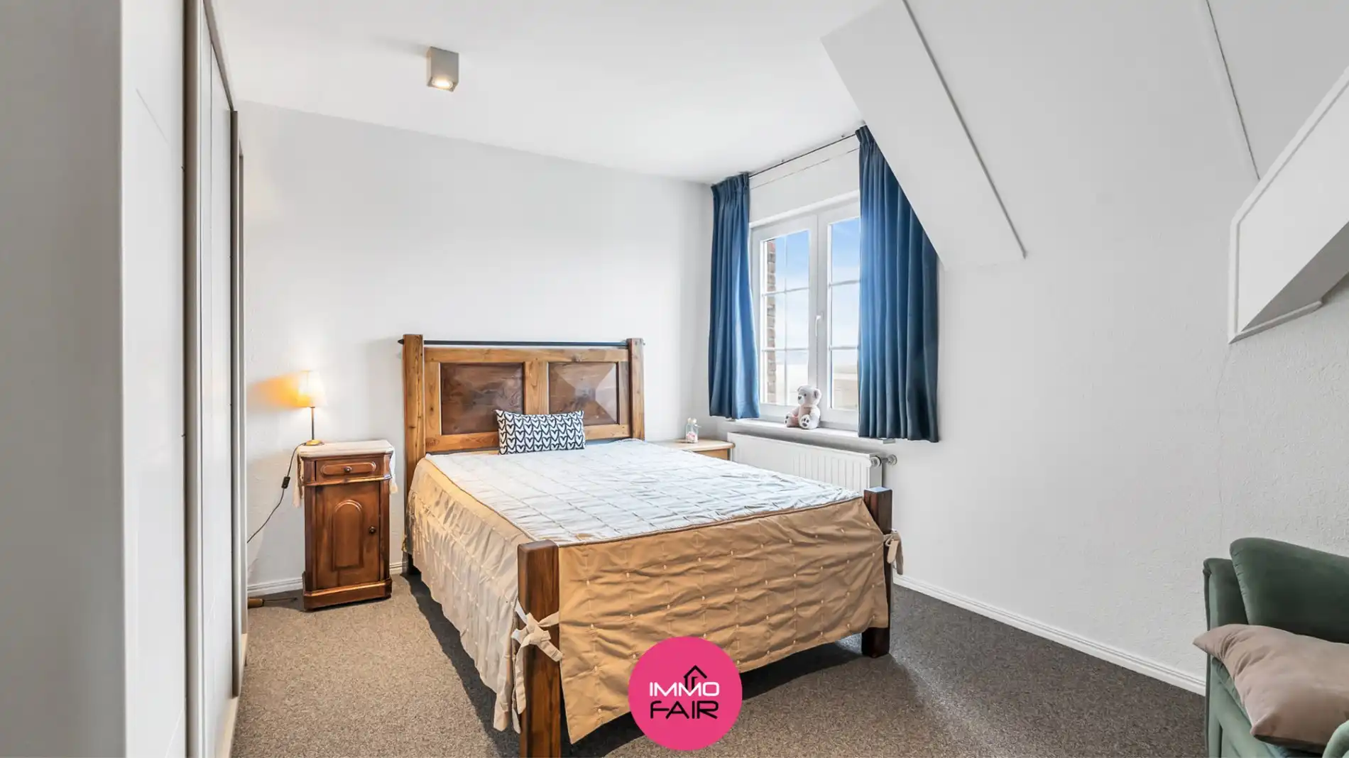 Vrijstaande woning op royaal perceel met panoramisch uitzicht, vlakbij Maastricht foto 16