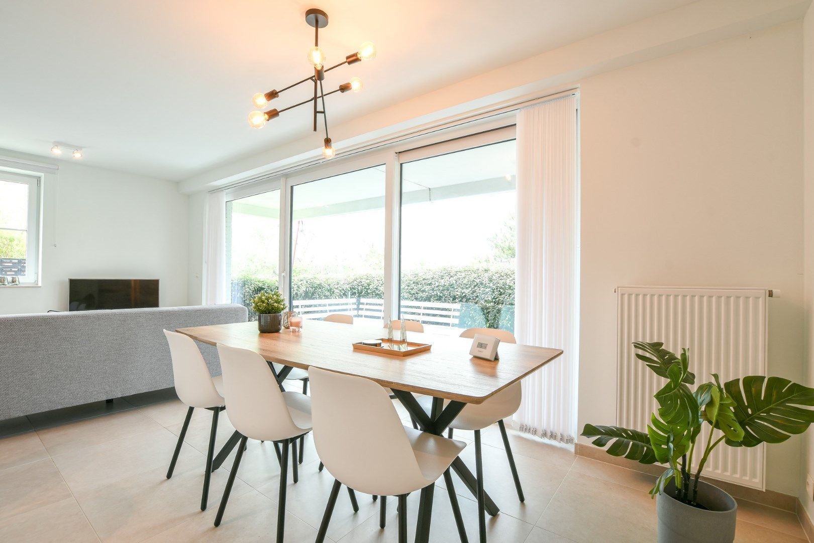 Gelijkvloers 2-slaapkamerappartement in recente residentie 'Royal Golf Garden' te De Haan - Vosseslag foto 4