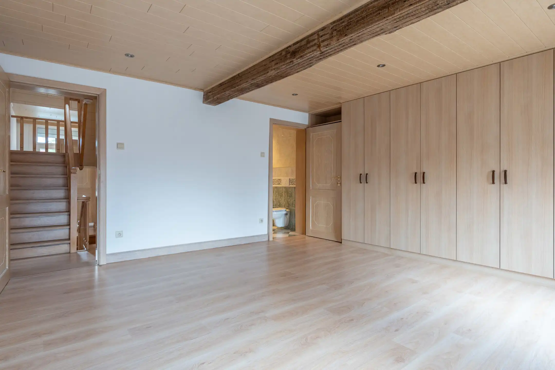 Gezellige stadswoning met 3 gr slpks en toffe tuin op 308 m² foto 27