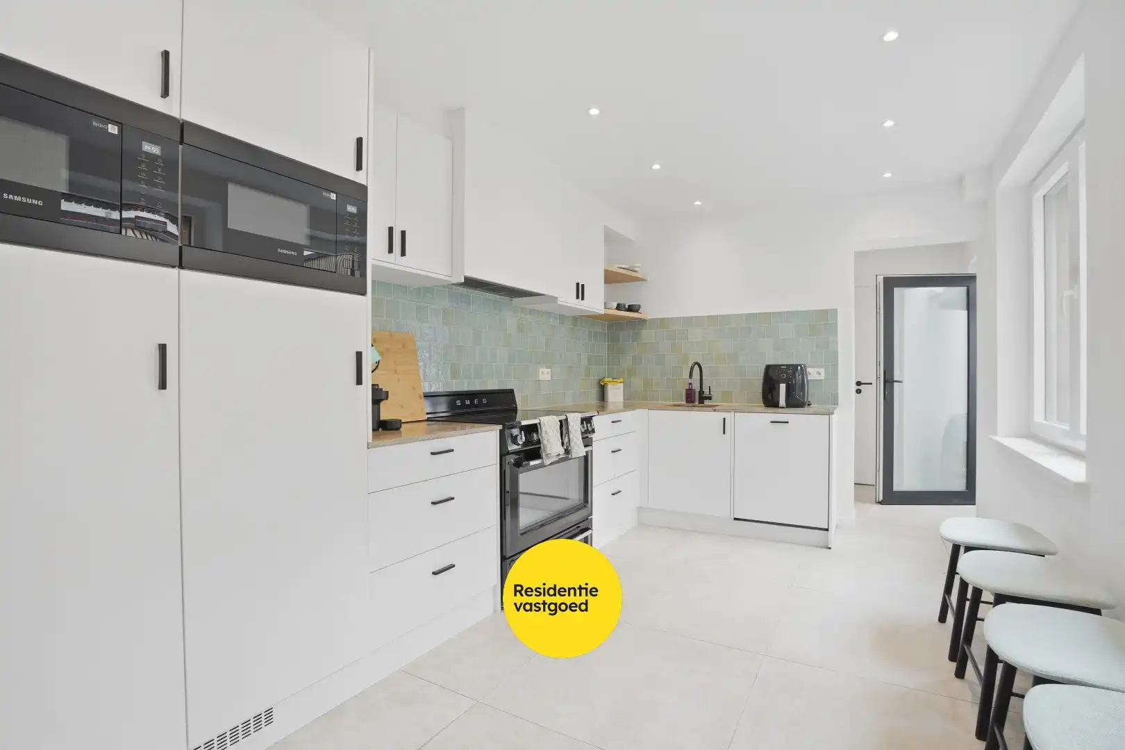 Subliem gerenoveerde herenwoning met 6 slaapkamers inclusief garage in Nieuwpoort-Stad op 135m² foto 11