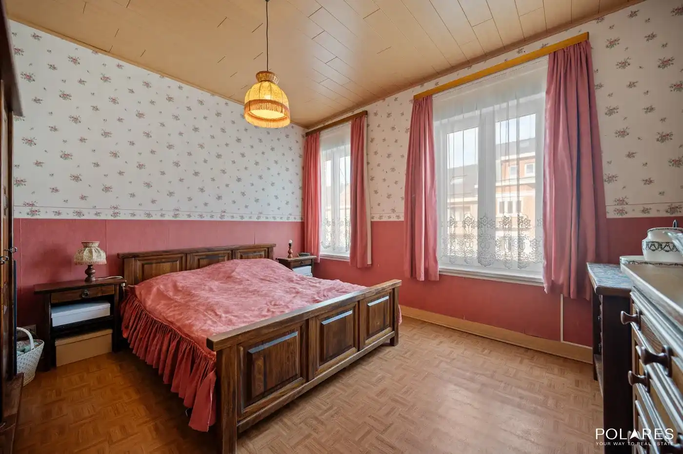 Halfopen woning met veel potentieel in Halle  foto 9
