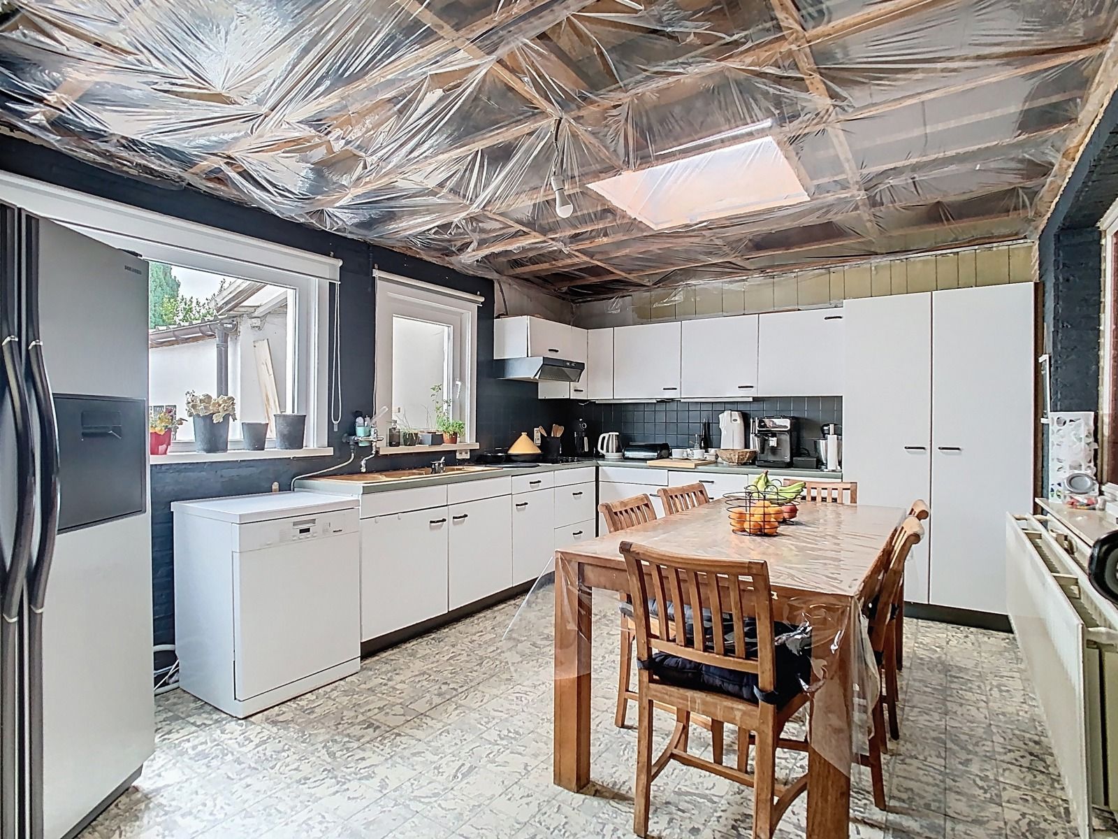 Instapklare, ruime HOB met 3 SLPK, garage én tuin! foto 8