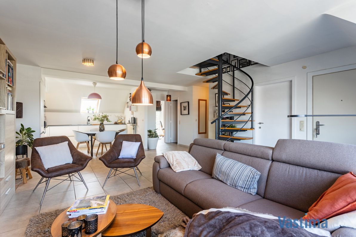 Licht, Ruimte & Locatie – Instapklaar Duplexappartement met parking foto 4