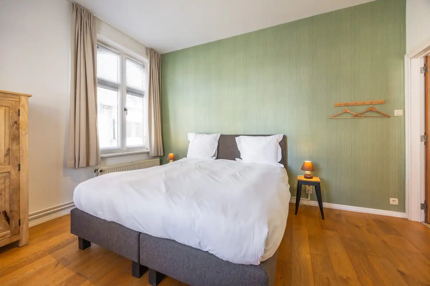 MAGISTRAAL HERENHUIS IN HET CENTRUM VAN NIEUWPOORT-STAD – OFFICIËLE 4-STERREN VAKANTIEWONING MET APPARTEMENT, INKOMSTEN EN 2 GARAGES foto 23