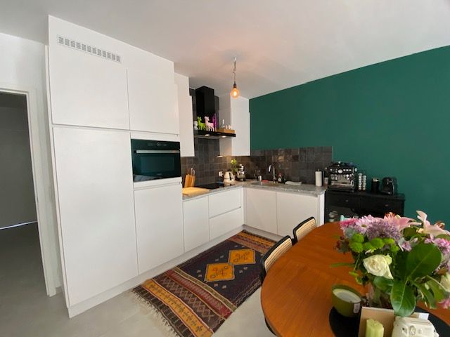 Instapklaar gelijkvloers 3 slpka appartement met tuin, terras, autostaanplaats centrum Geel foto 6