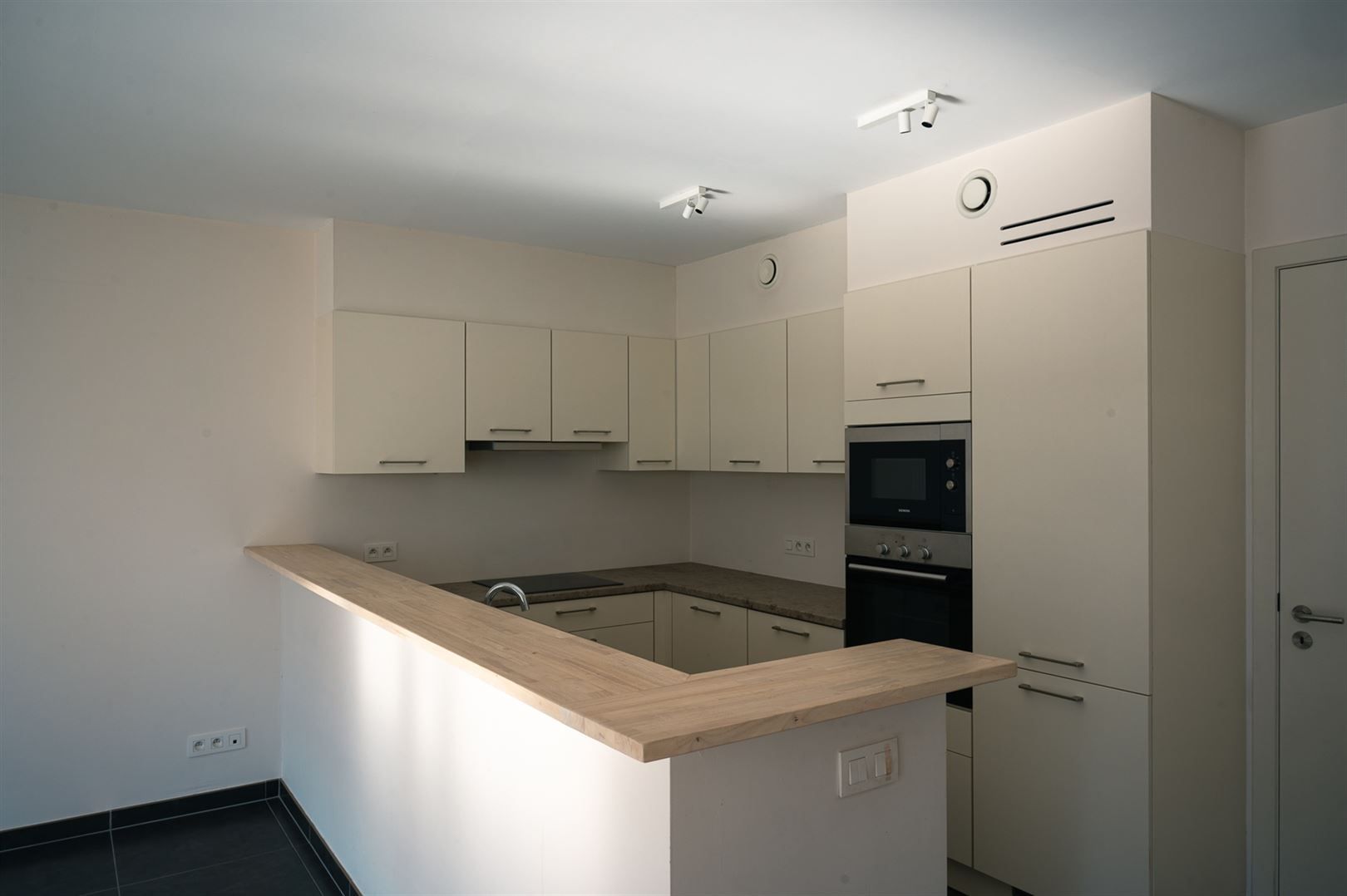 Appartement te koop in Leskoo II foto 11