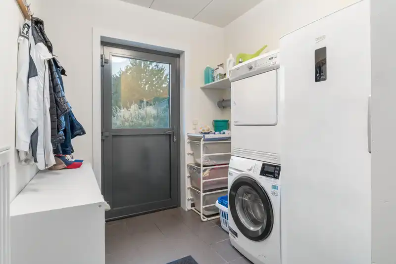 Instapklare gezinswoning op prachtig perceel van 800 m² foto 8