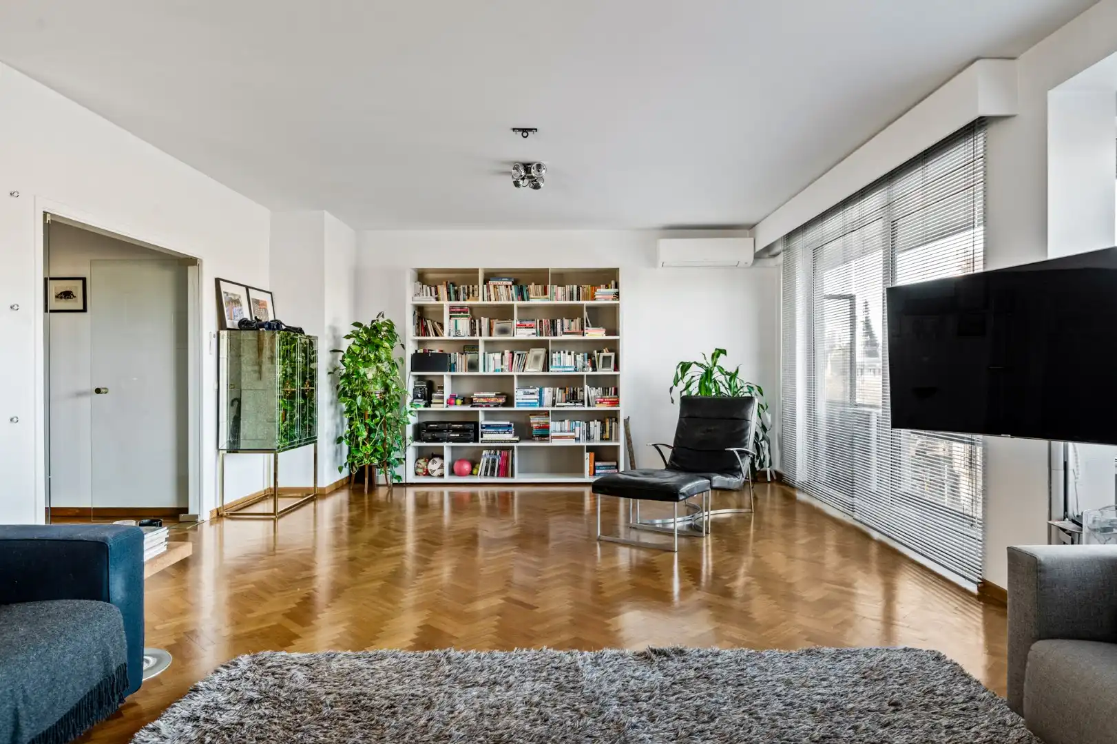 Riant appartement met prachtig zicht over het Stadspark! foto 8