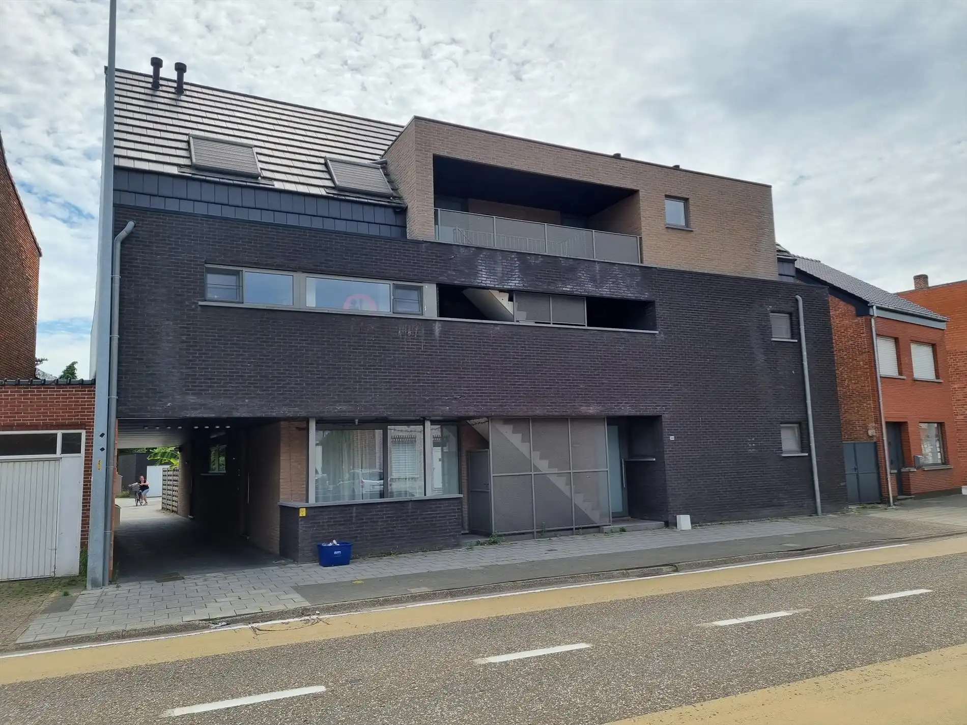 Knap gelijkvloers éénslaapkamerappartement met tuin en garagebox. foto 20
