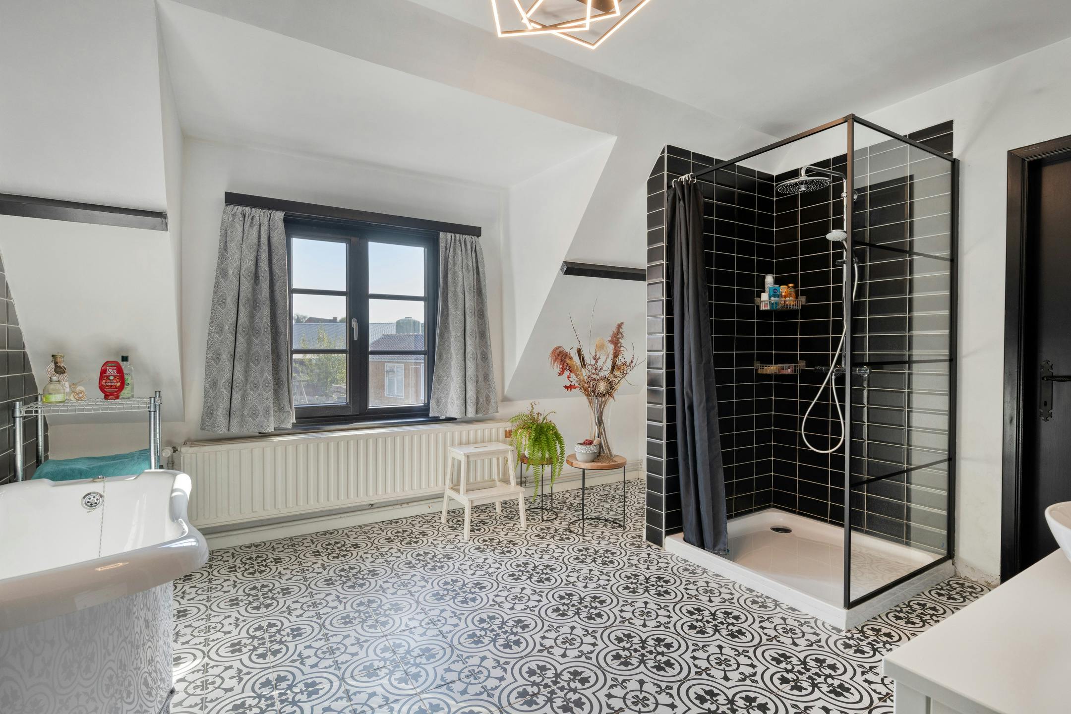 Gerenoveerde halfopen bebouwing te koop te Essen-Horendonk! foto 20