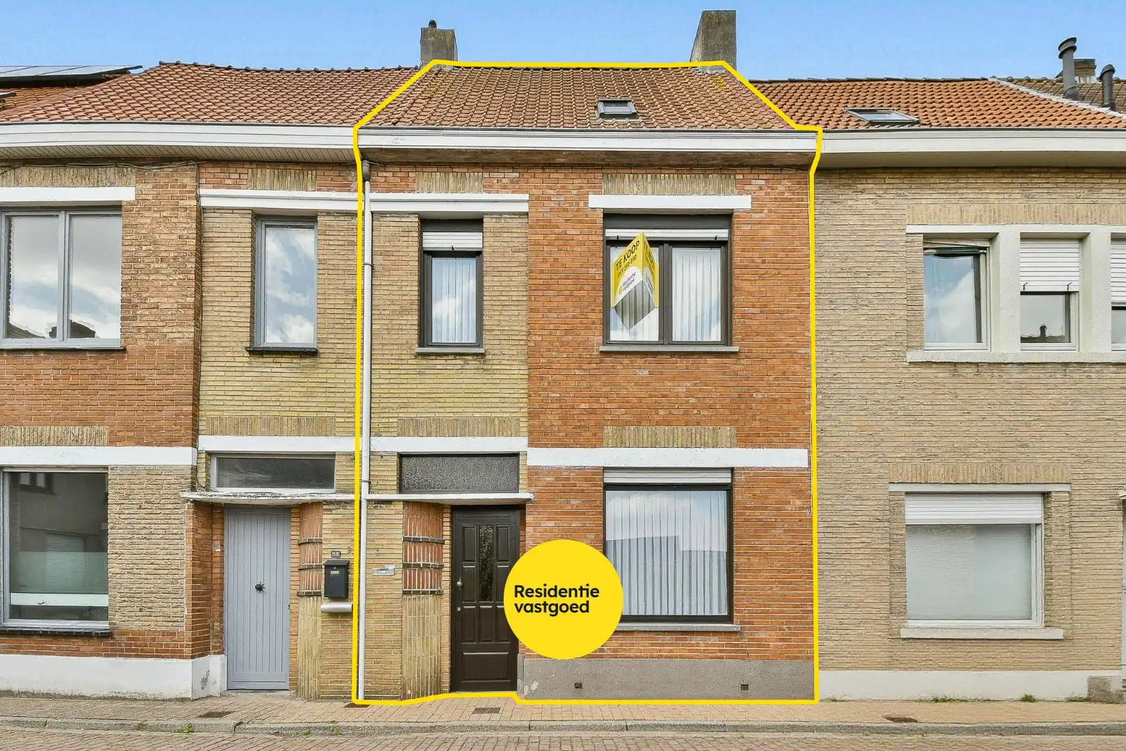 Rijwoning met veel potentieel op centrale ligging foto 2