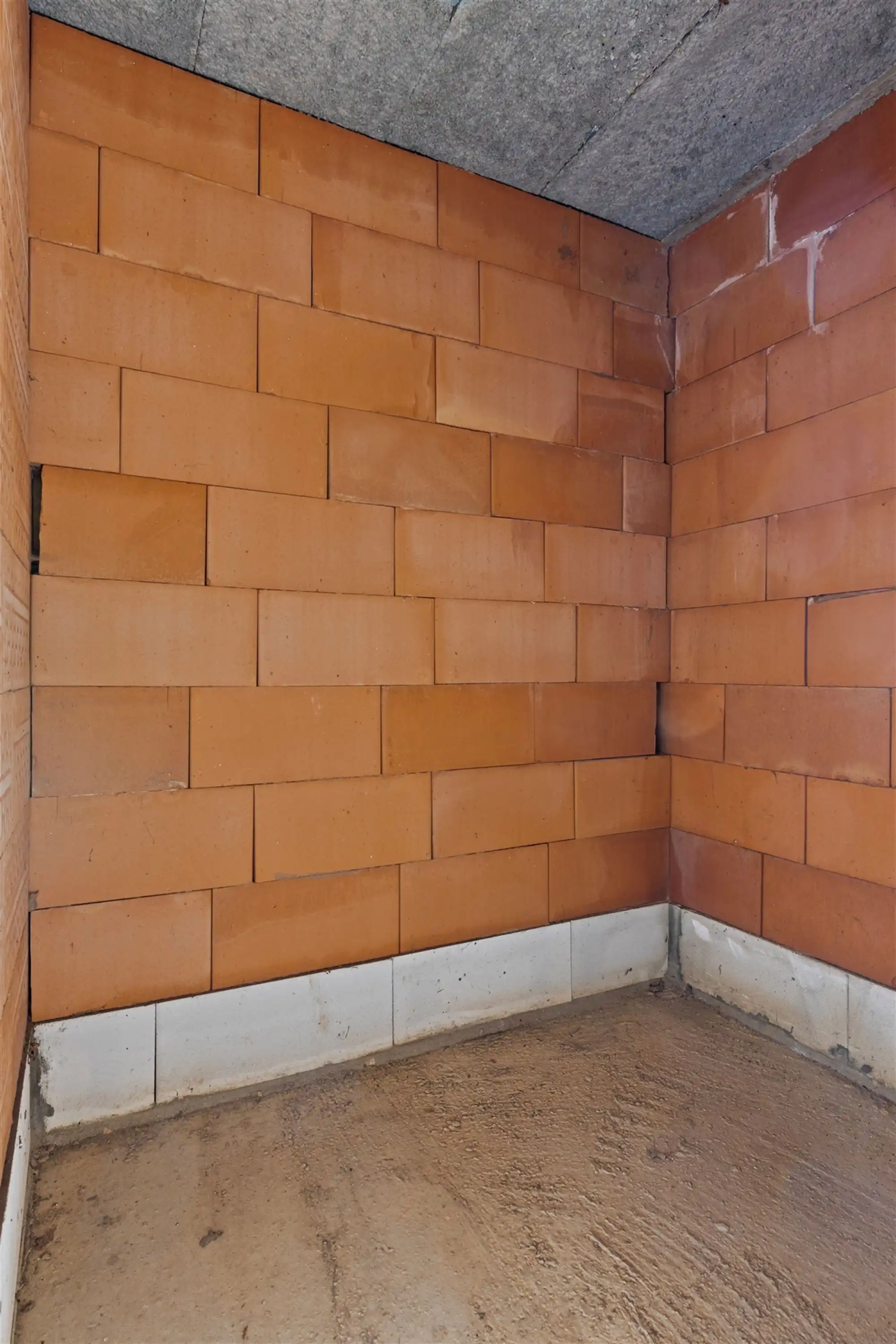 Casco gezinswoning met tuin op toplocatie in Kapellen foto 27