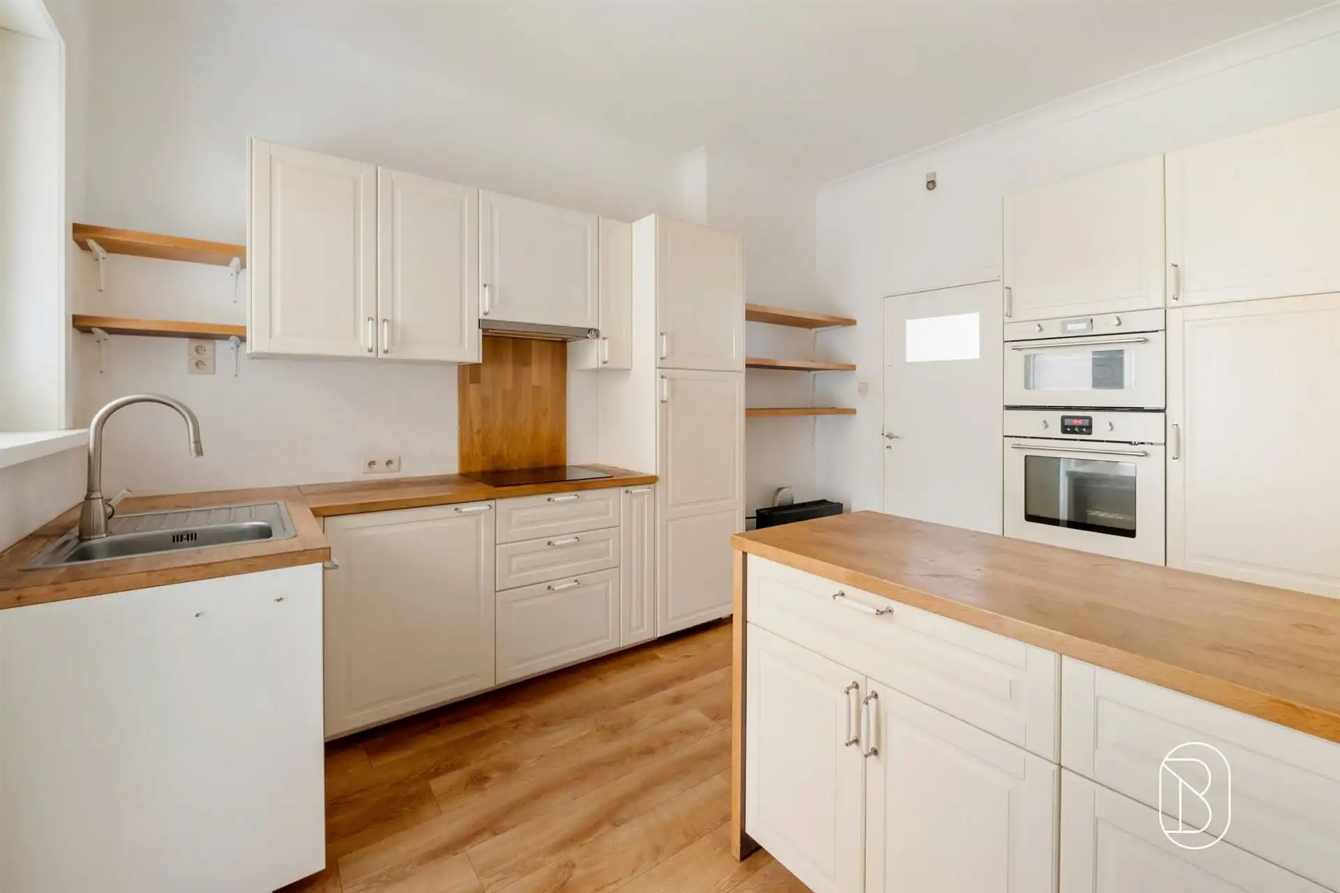 Leuk appartement met 2 slk, op topligging in Ronse. foto 7