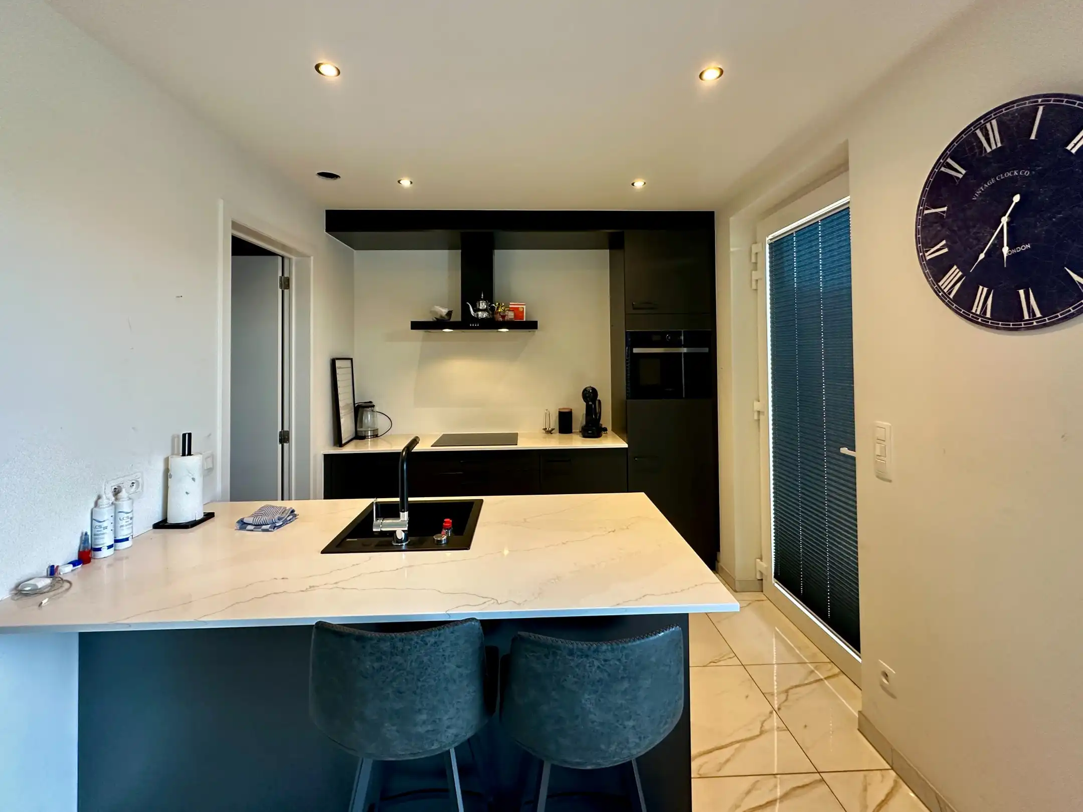Nieuwbouwrijwoning met tuin, carport en drie slaapkamers in Maasmechelen foto 7