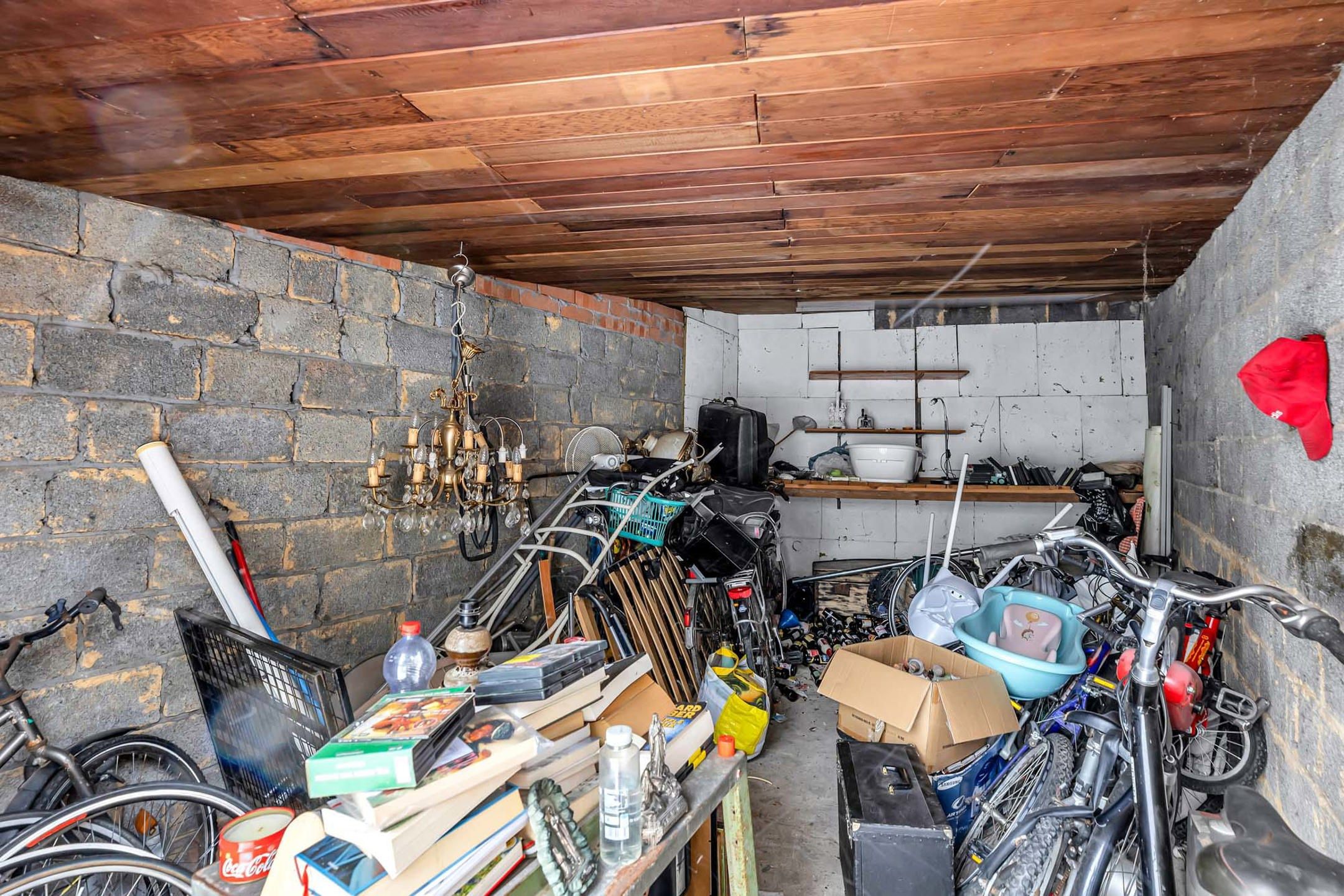 Te renoveren woning nabij centrum Aalst met 2 ruime slpks foto 20