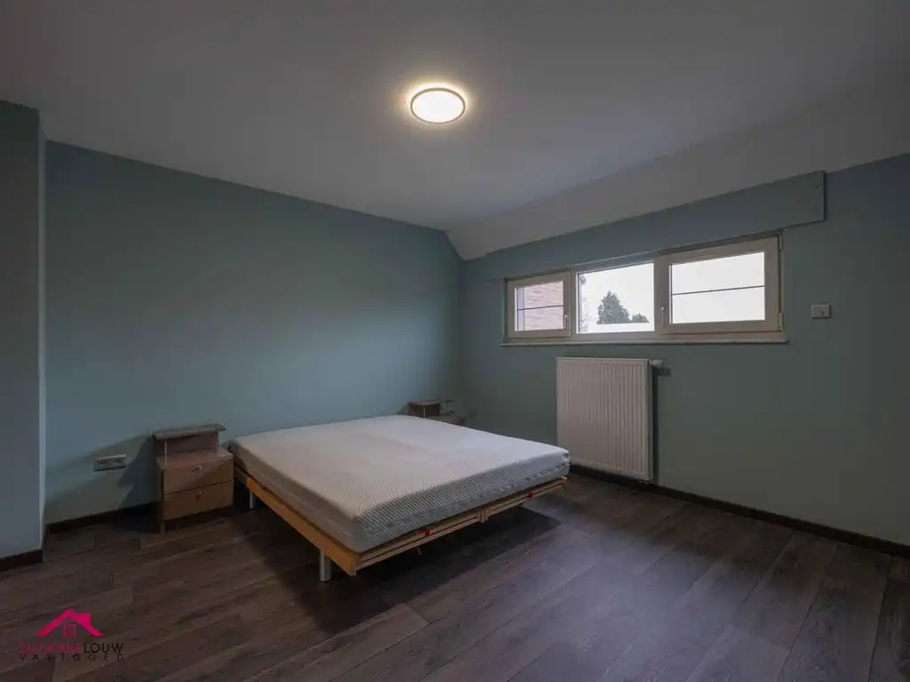 Instapklare gezinswoning met tuin foto 29