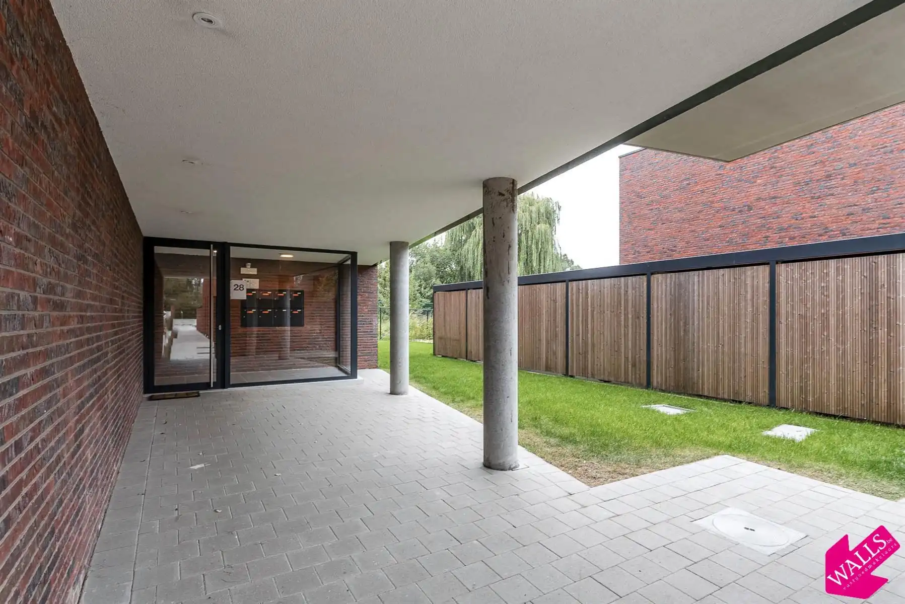 Energiezuinig appartement met 2 slk, terras en P nabij Boekenbergpark foto 15