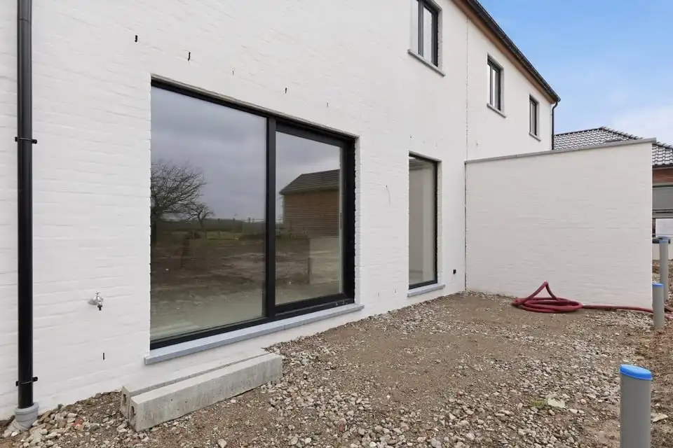 EXLCUSIEF WONEN MET LANDELIJKE ELEGANTIE IN SINT-TRUIDEN foto 36