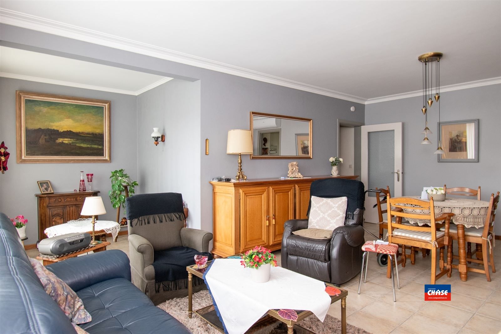 !!! verkocht onder voorwaarden !!! Appartement met twee slaapkamers foto 2