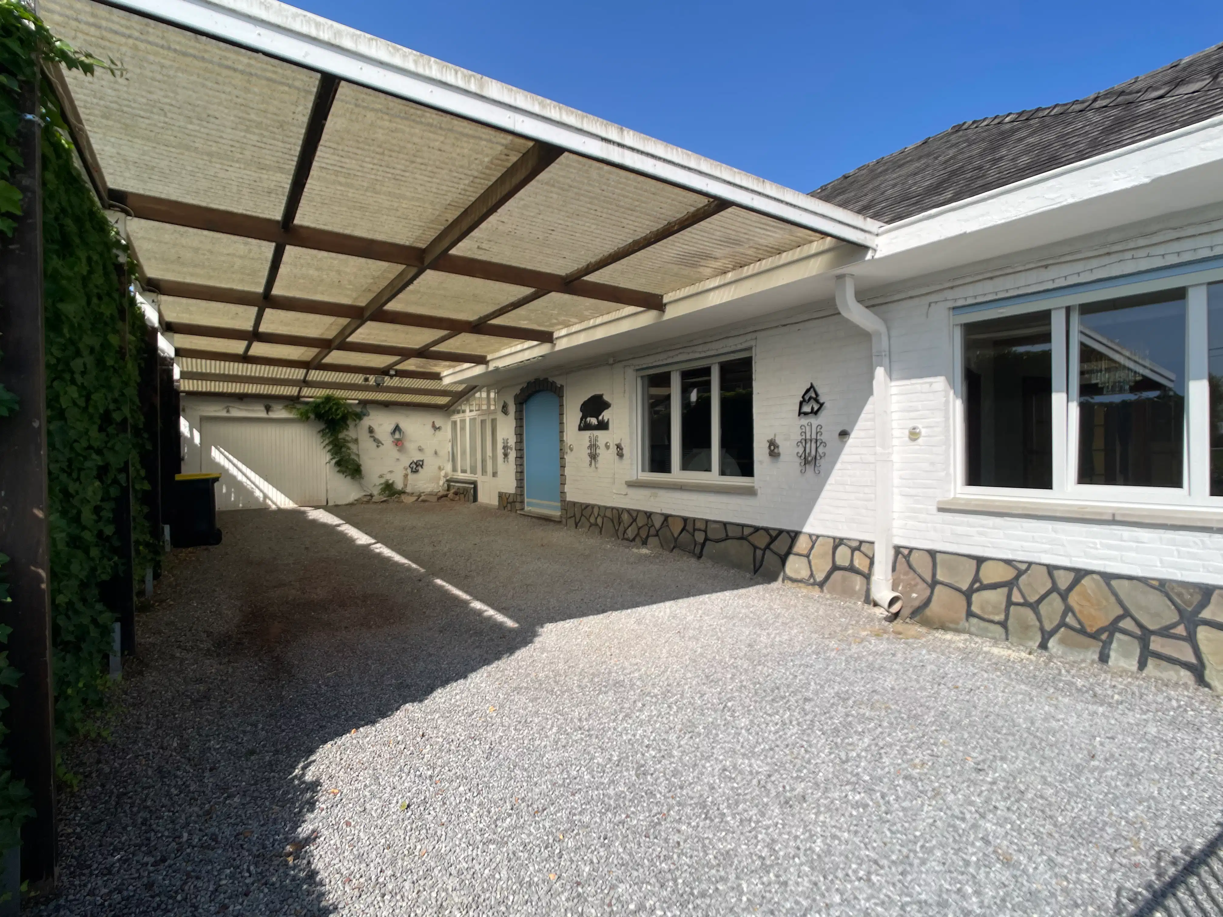 Deze te renoveren woning is gelegen in het landelijke Rumsdorp en dit op slechts enkele minuten rijden van Landen, Zoutleeuw en Tienen. foto 23